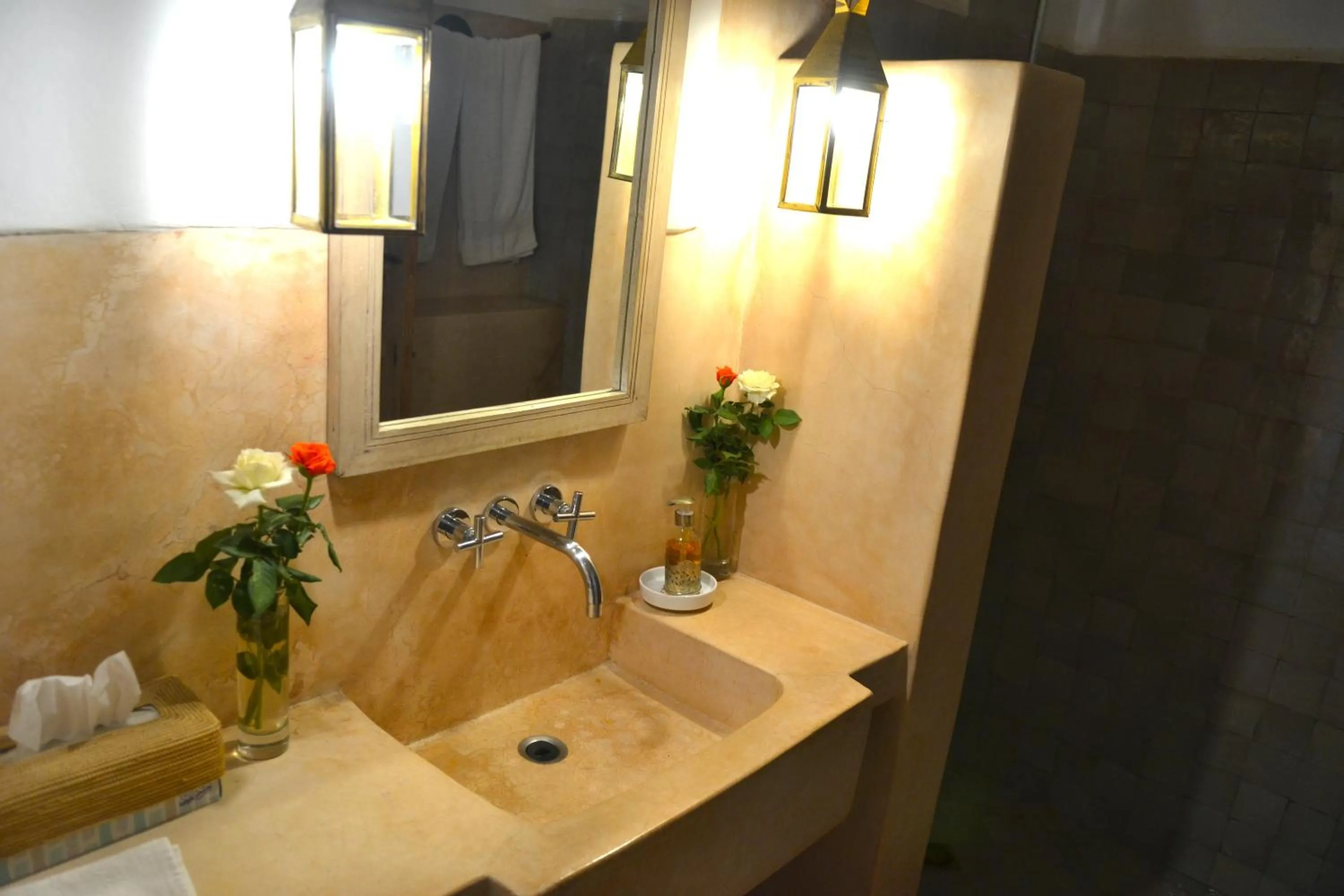 Bathroom in Riad See Moon And Spa