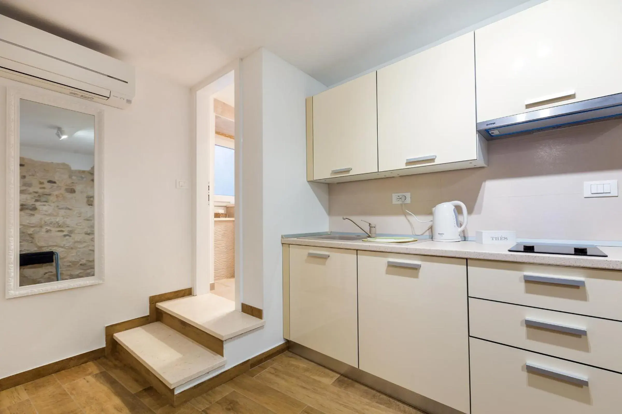 Apartment with Balcony in Apartments & Rooms Dujam Apartment with Balcony in Apartments & Rooms Dujam