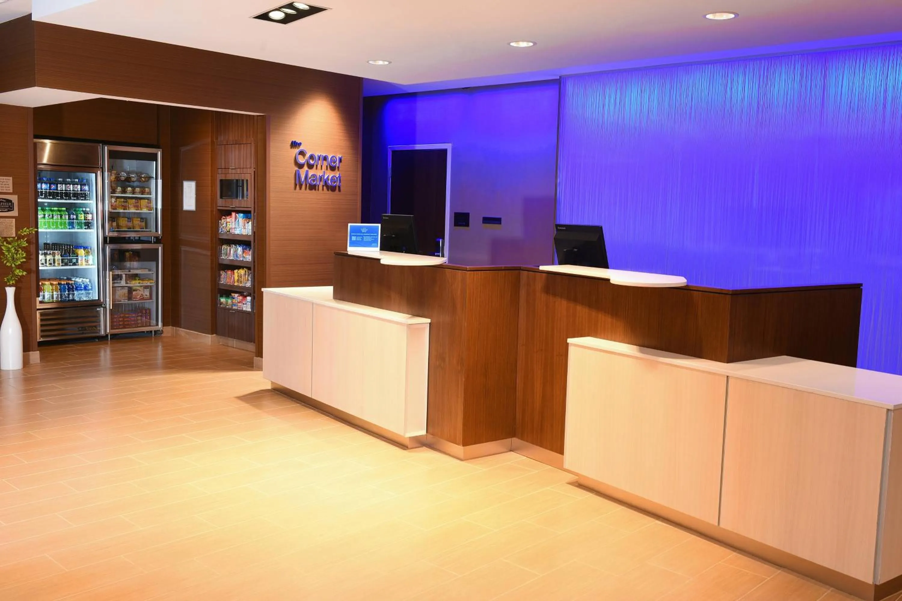 Lobby or reception in Fairfield Inn & Suites by Marriott Omaha West