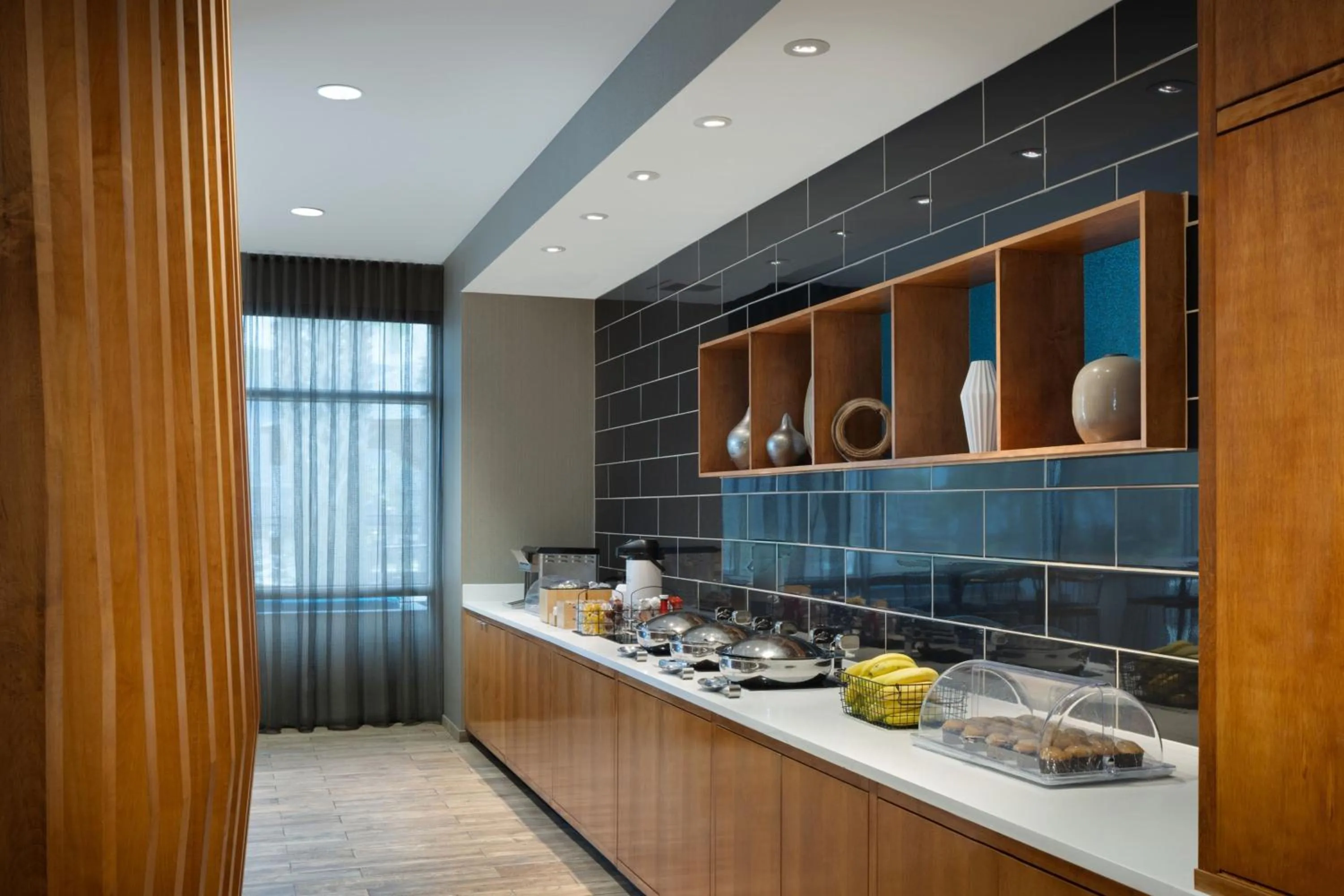 Breakfast in SpringHill Suites Orange Beach at The Wharf