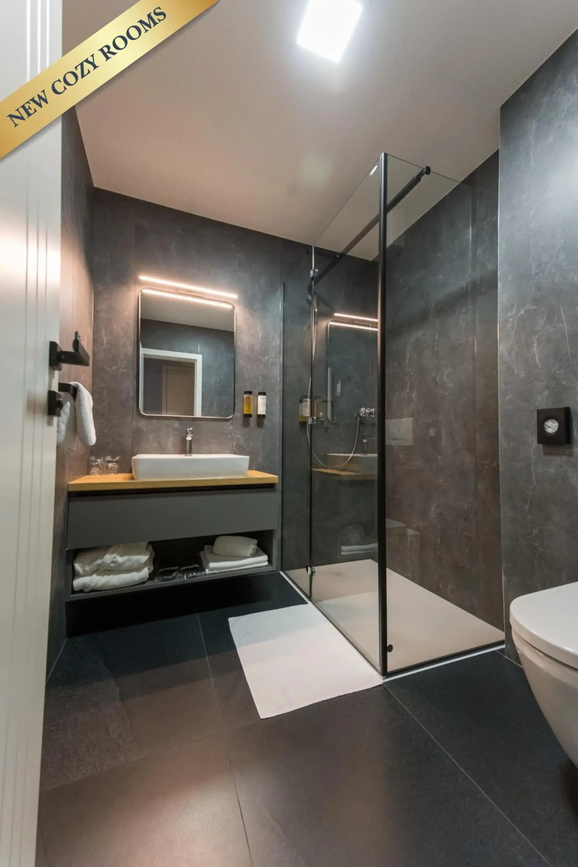 Double Room in Hotel Jarun Double Room in Hotel Jarun
