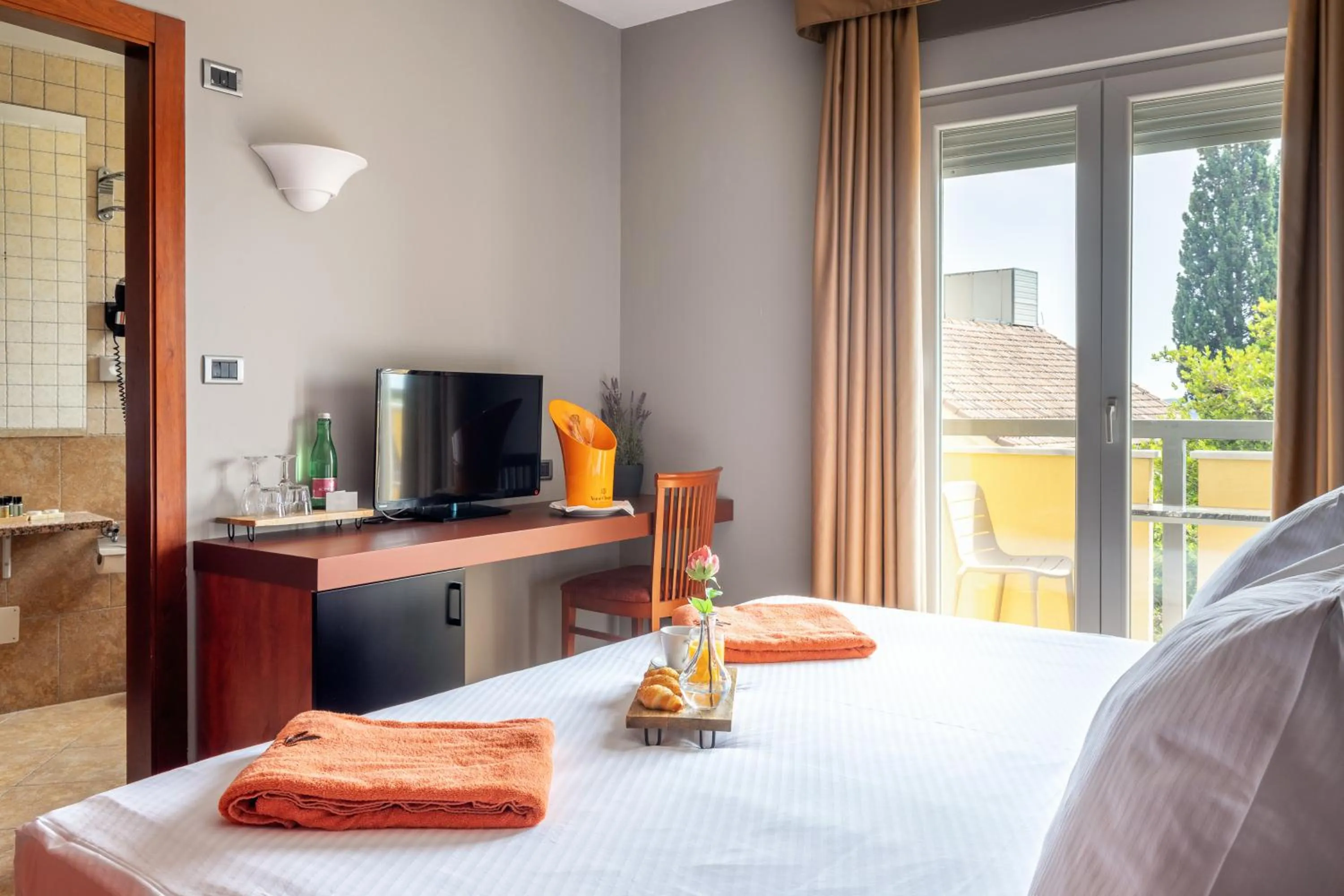 Bed in Hotel Podstine