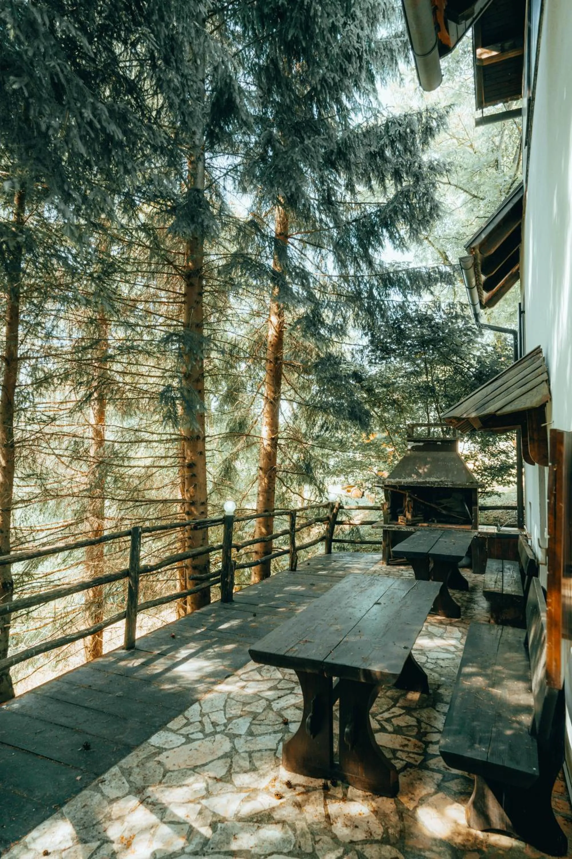 BBQ facilities in Etno Garden Apartments