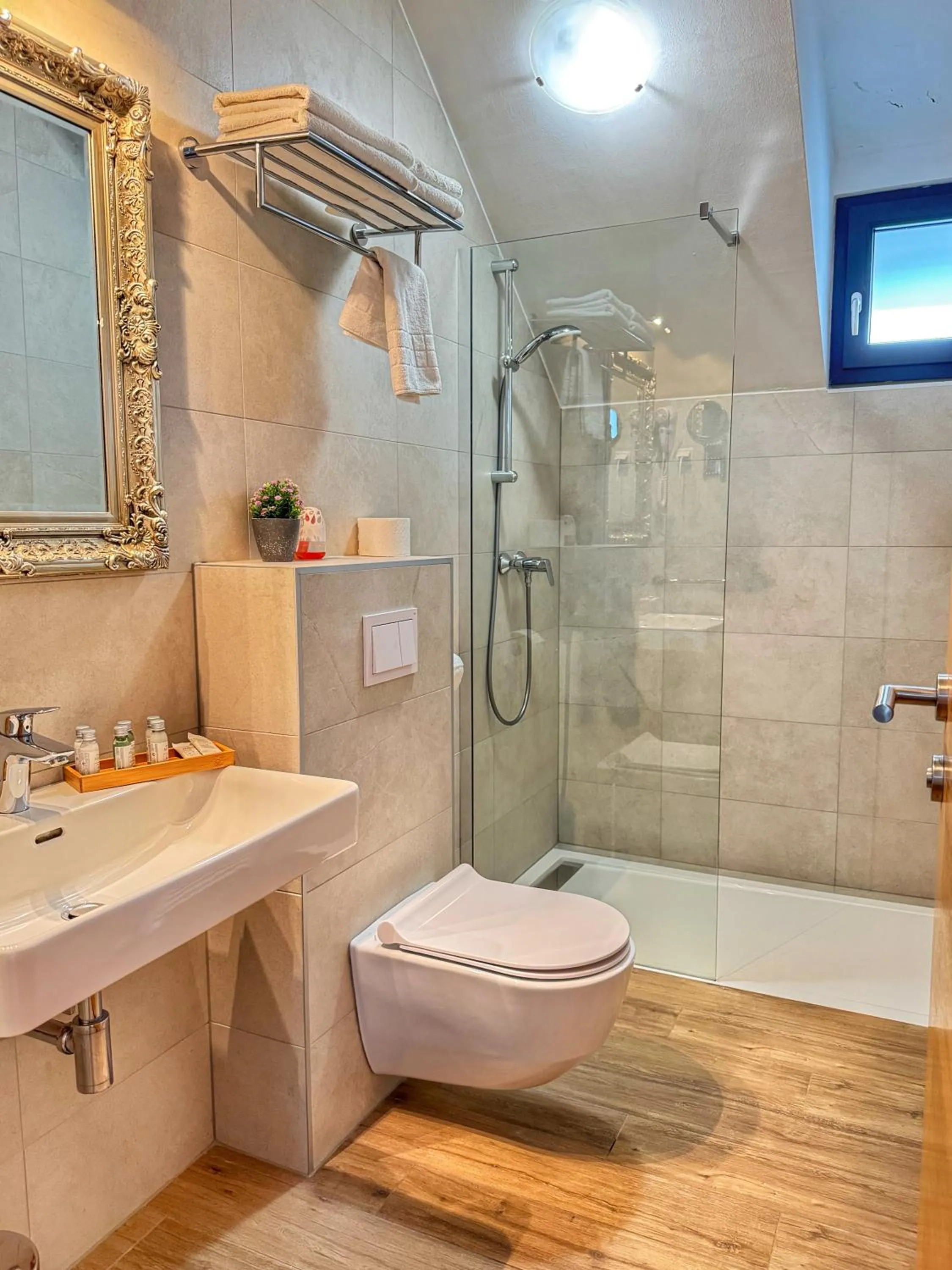 Shower in Etno Garden Apartments