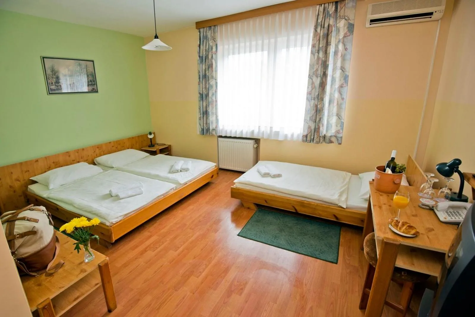 Photo of the whole room, Bed in Motel Kod Bakija