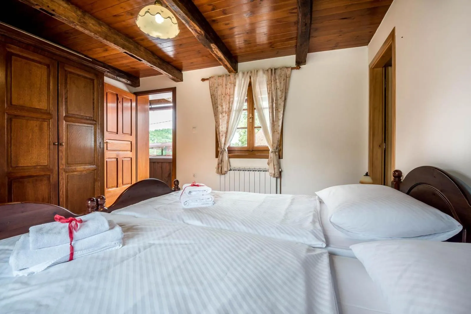 Bedroom, Bed in Hotel Srakovcic Heart of Nature