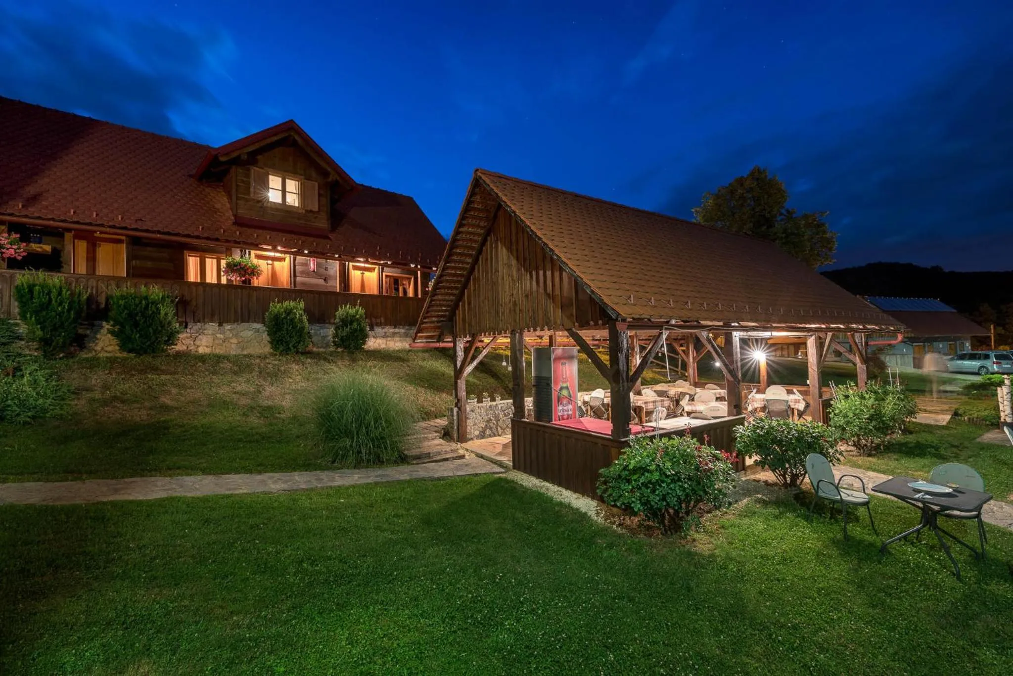 Restaurant/places to eat in Hotel Srakovcic Heart of Nature