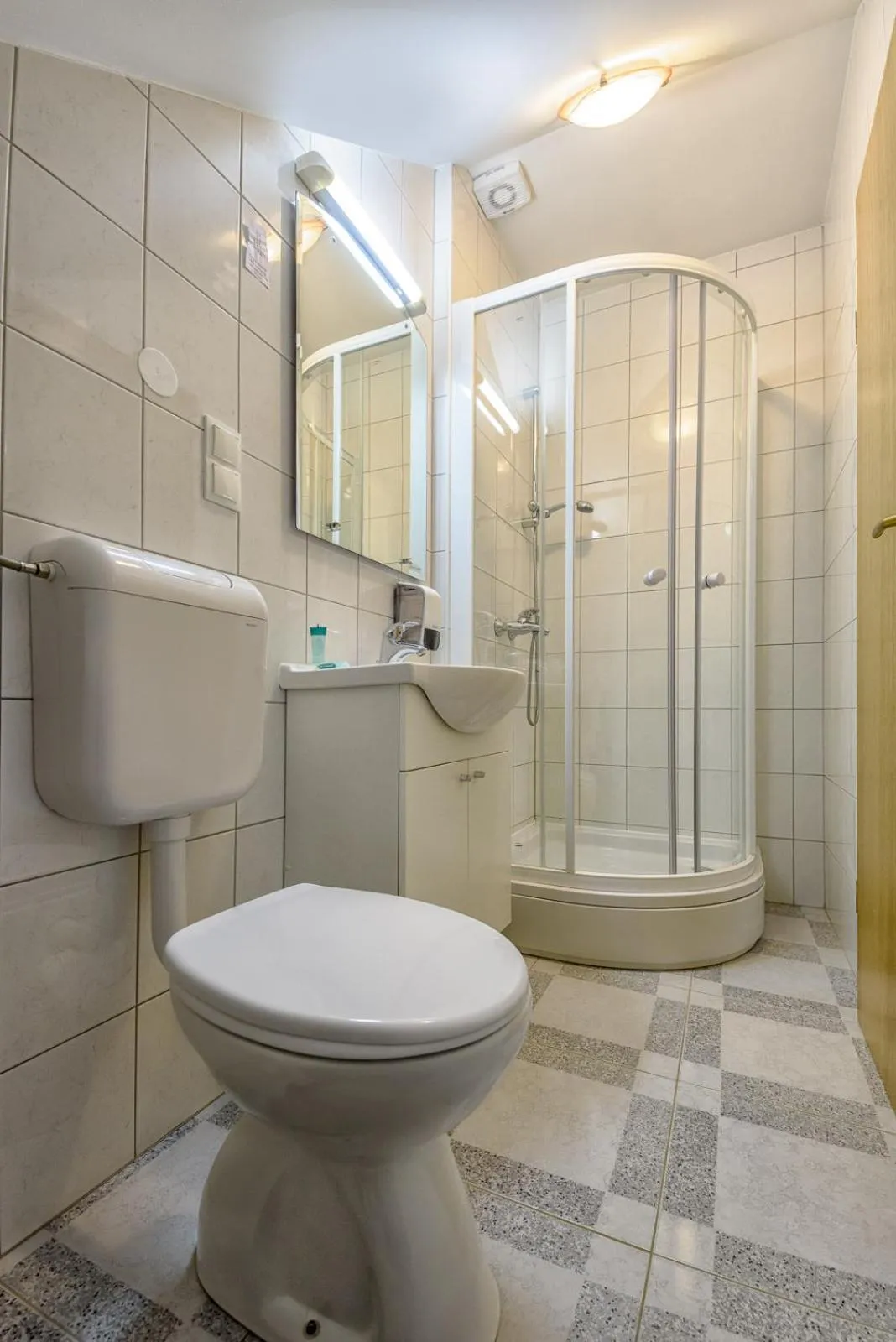 Bathroom in Hotel Srakovcic Heart of Nature