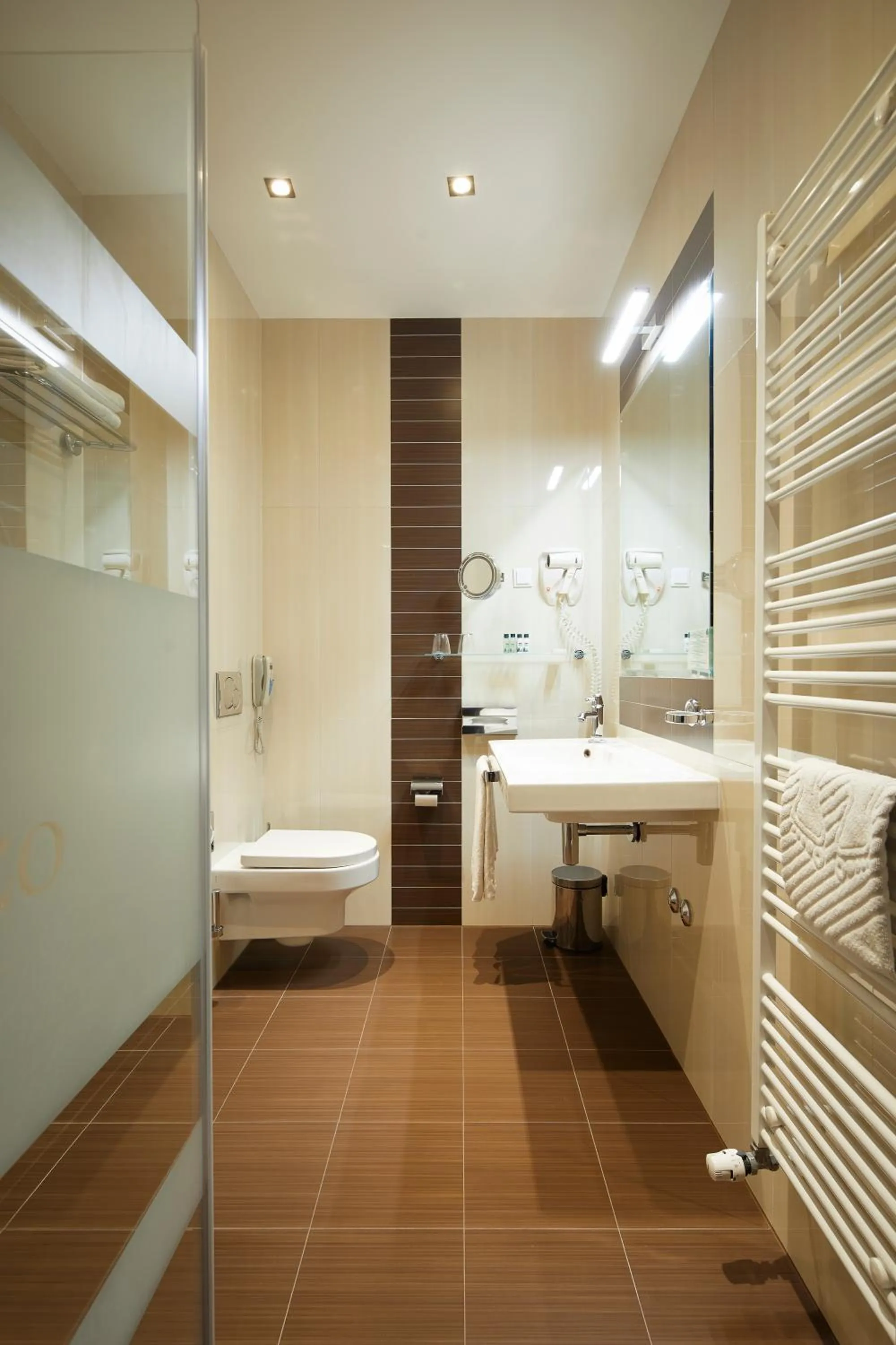 Shower in BO Hotel Palazzo