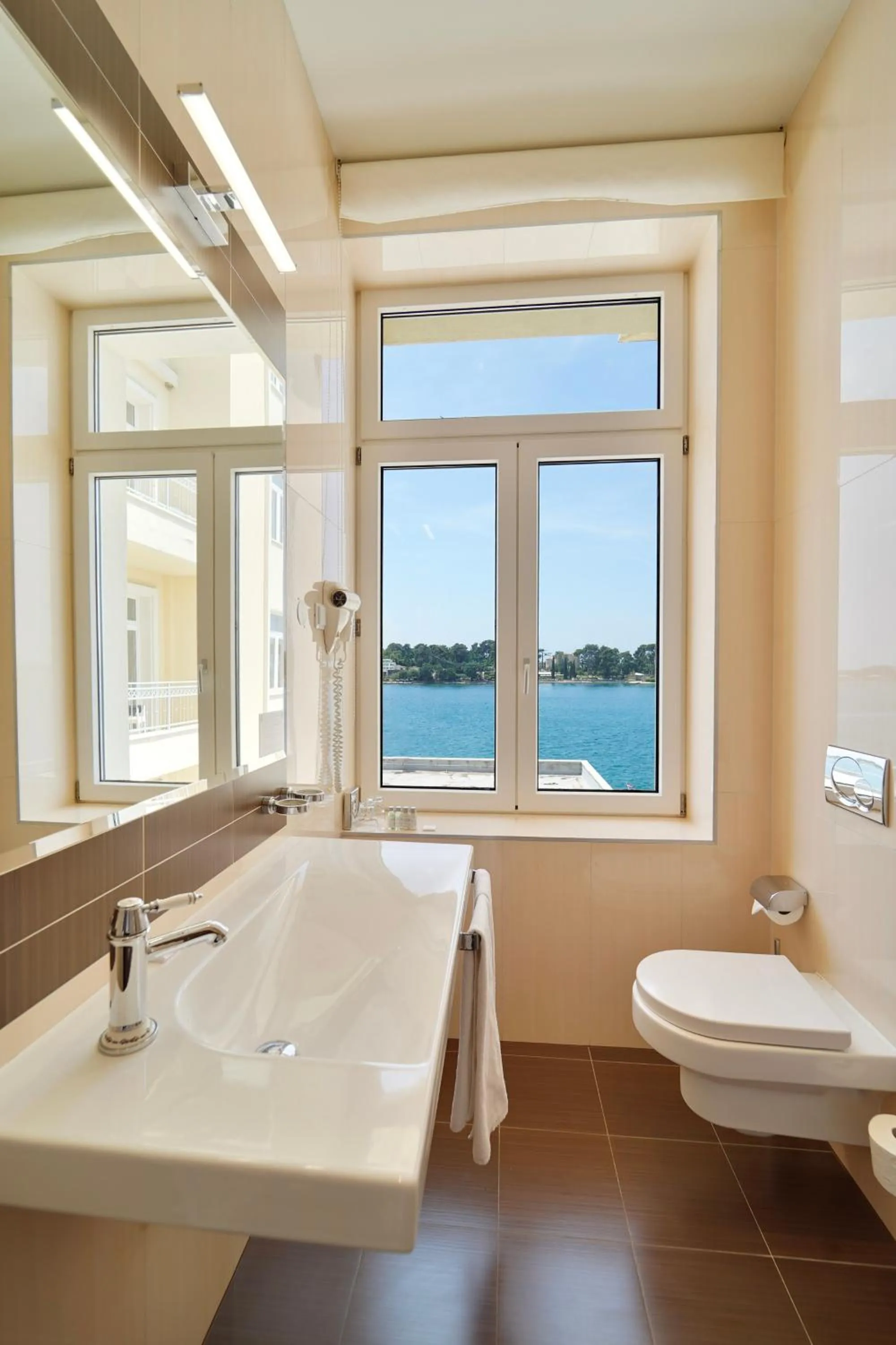 Toilet in BO Hotel Palazzo