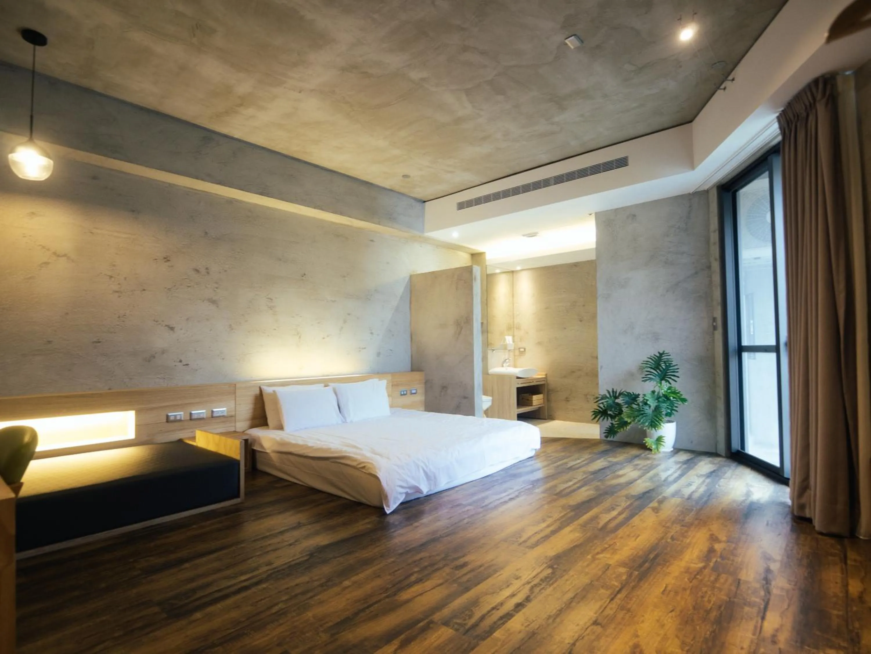 Photo of the whole room, Bed in 日月潭山慕藝旅 Sun Moon Inn