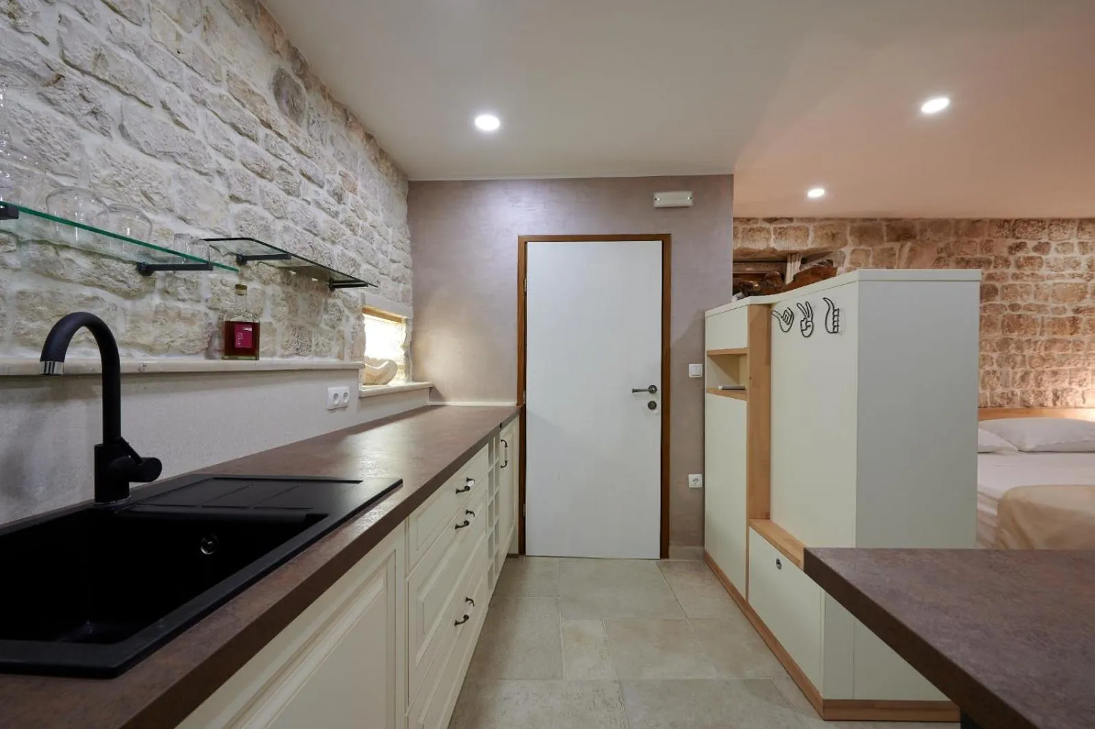Kitchen or kitchenette in Villa Kudelik - Stone Story