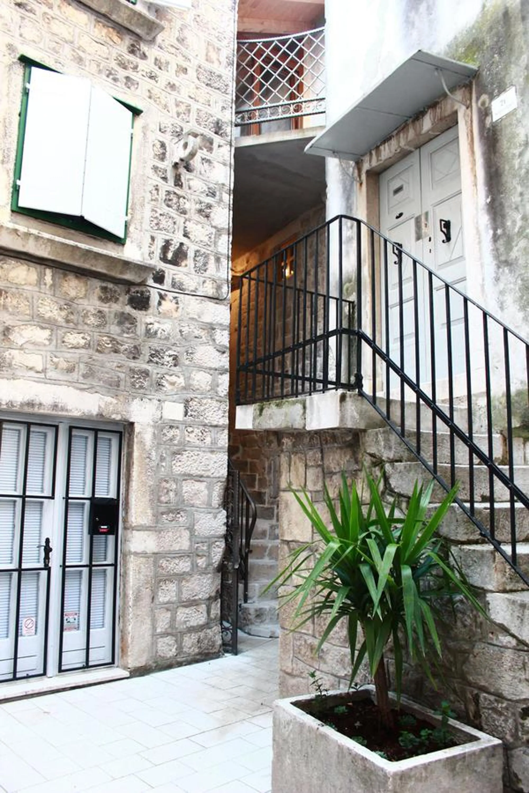 Property building in Villa Kudelik - Stone Story