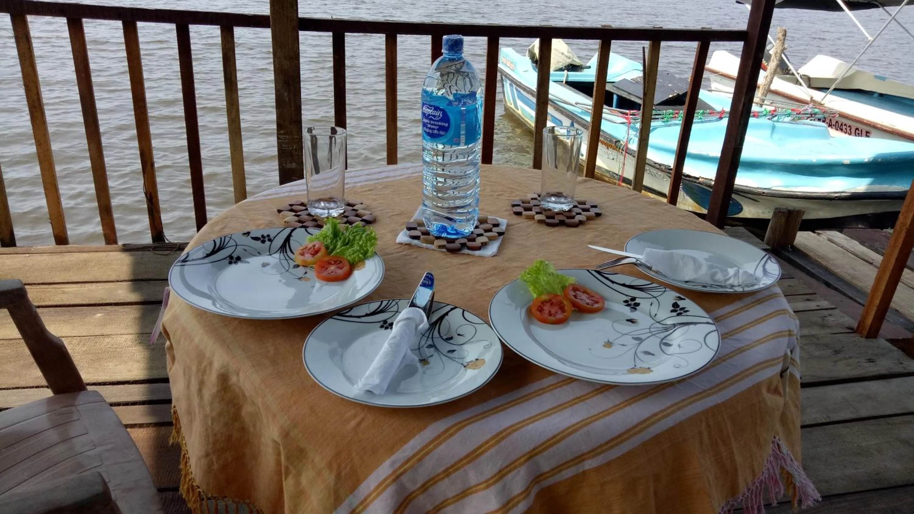 Asian breakfast in Mahi Villa