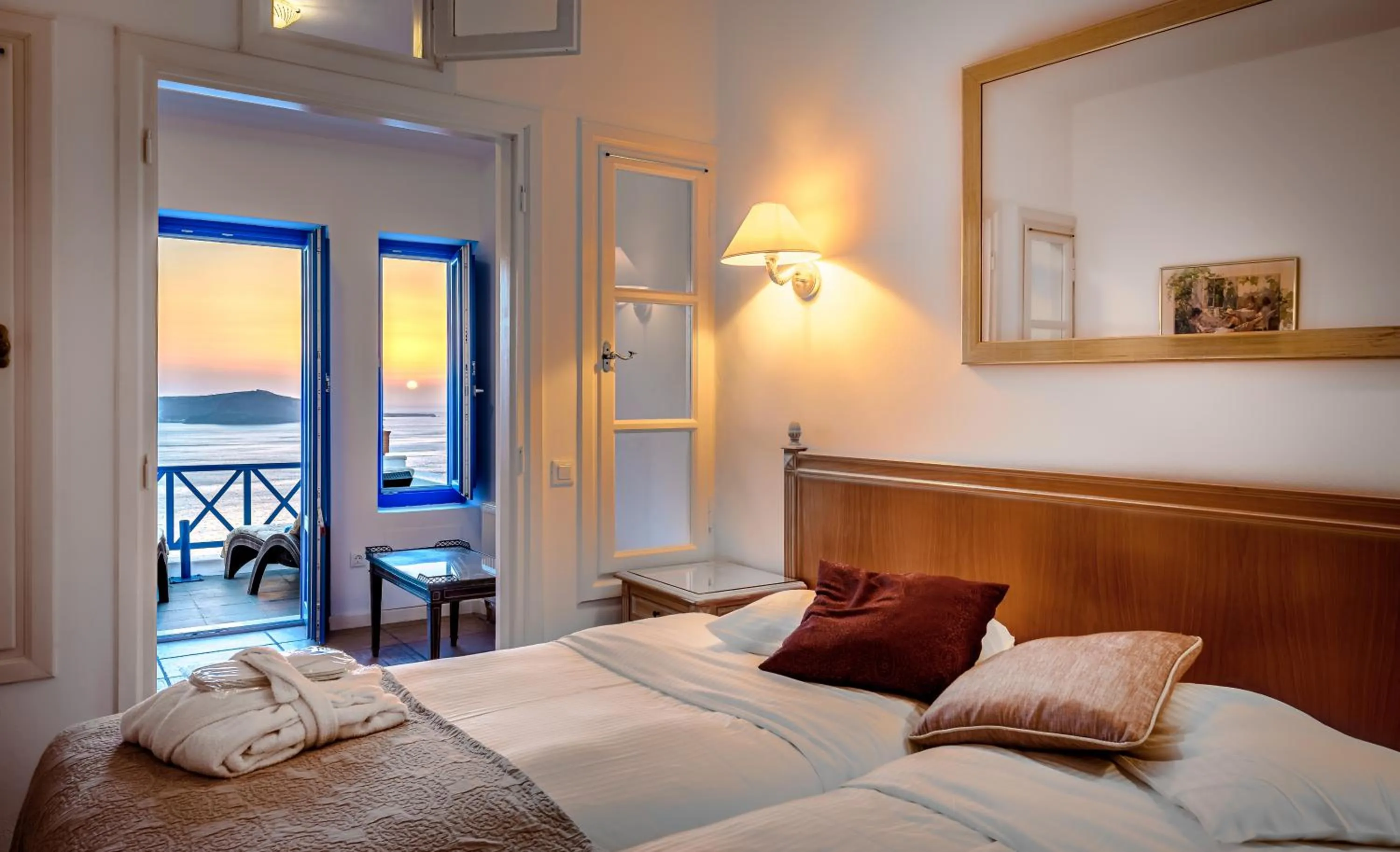 Bed in Golden Grey Goose