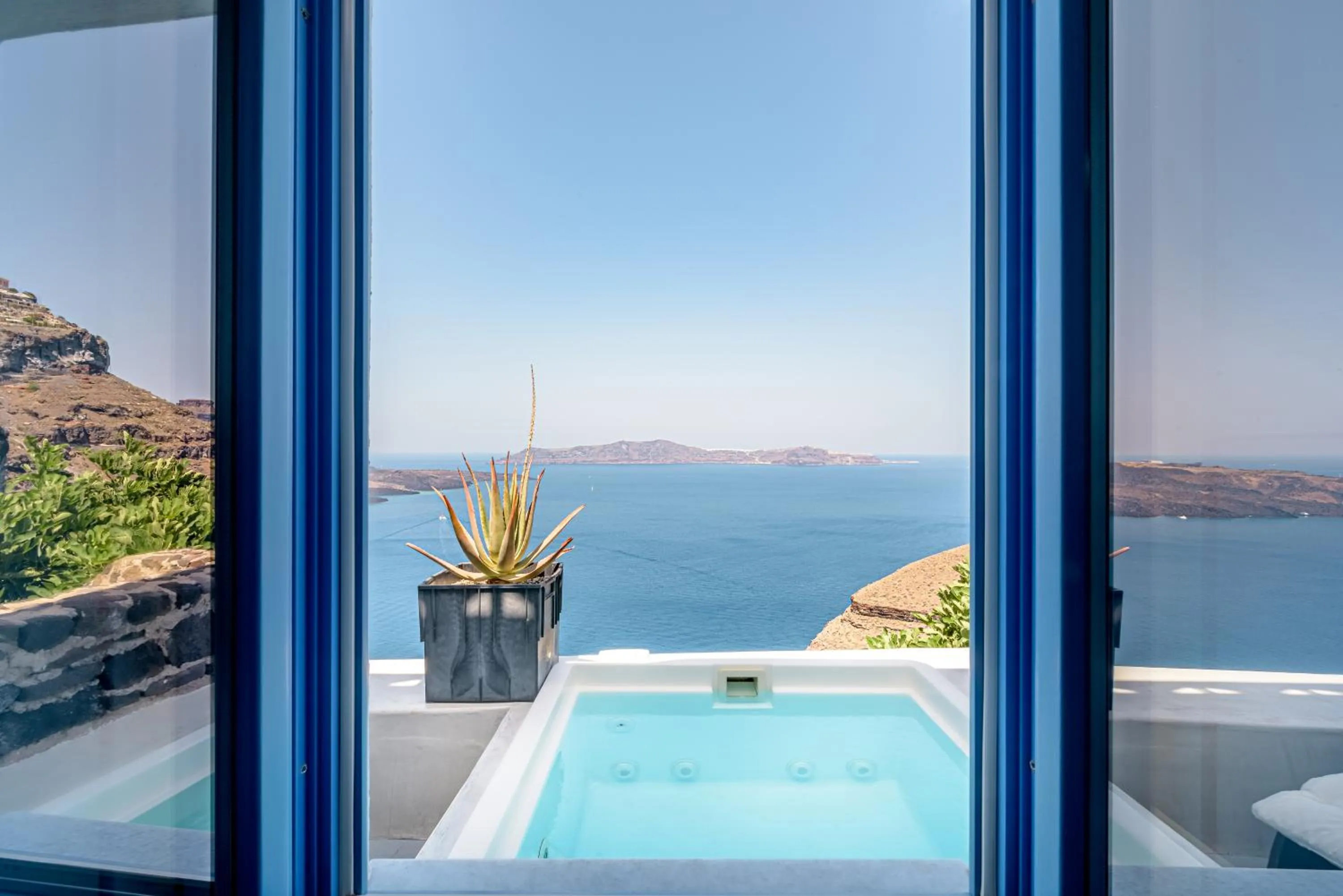 Balcony/Terrace in Golden Grey Goose