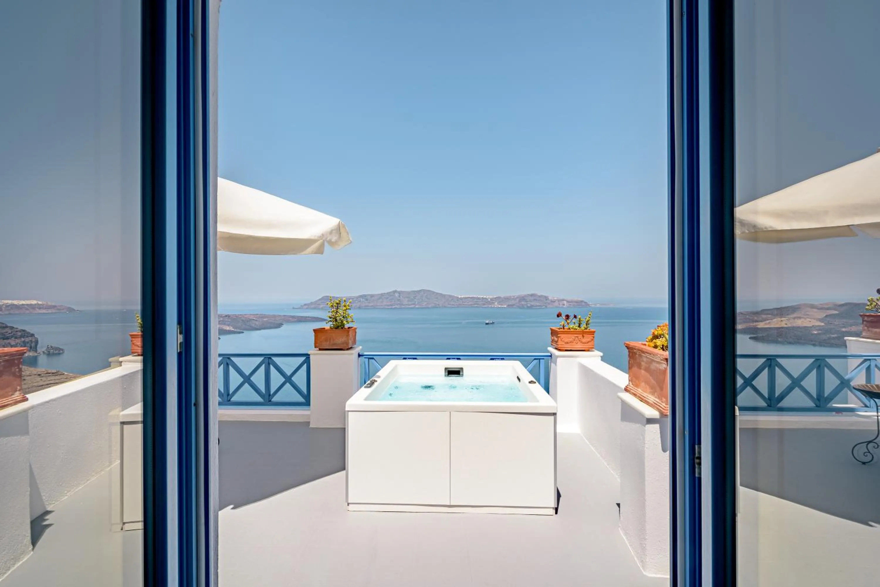 Balcony/Terrace in Golden Grey Goose