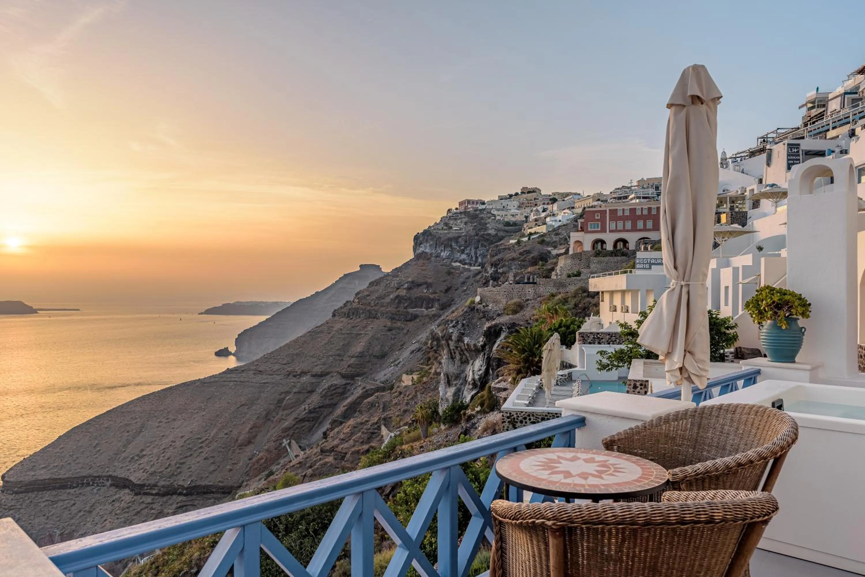 Balcony/Terrace in Golden Grey Goose