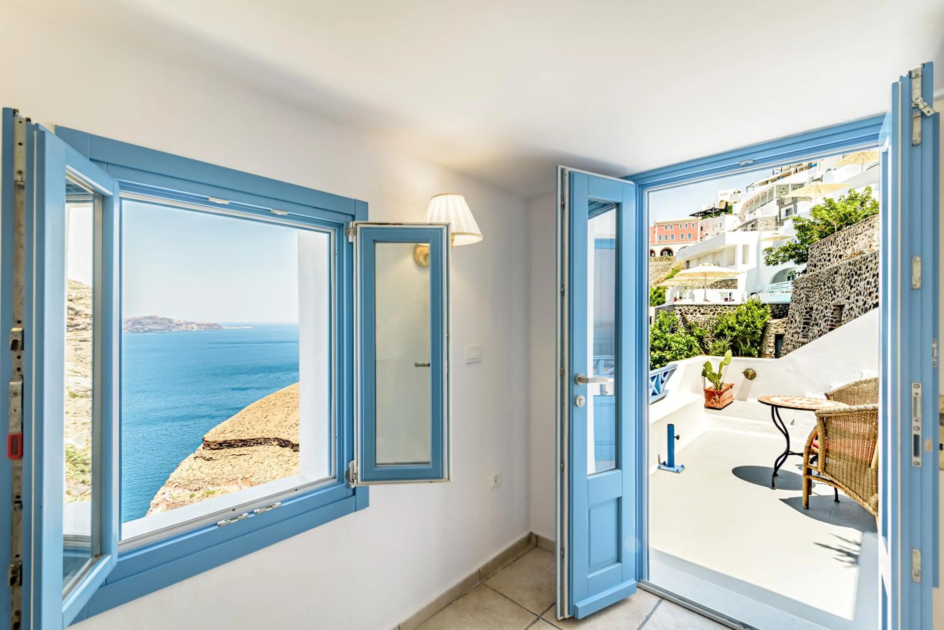 Balcony/Terrace in Golden Grey Goose