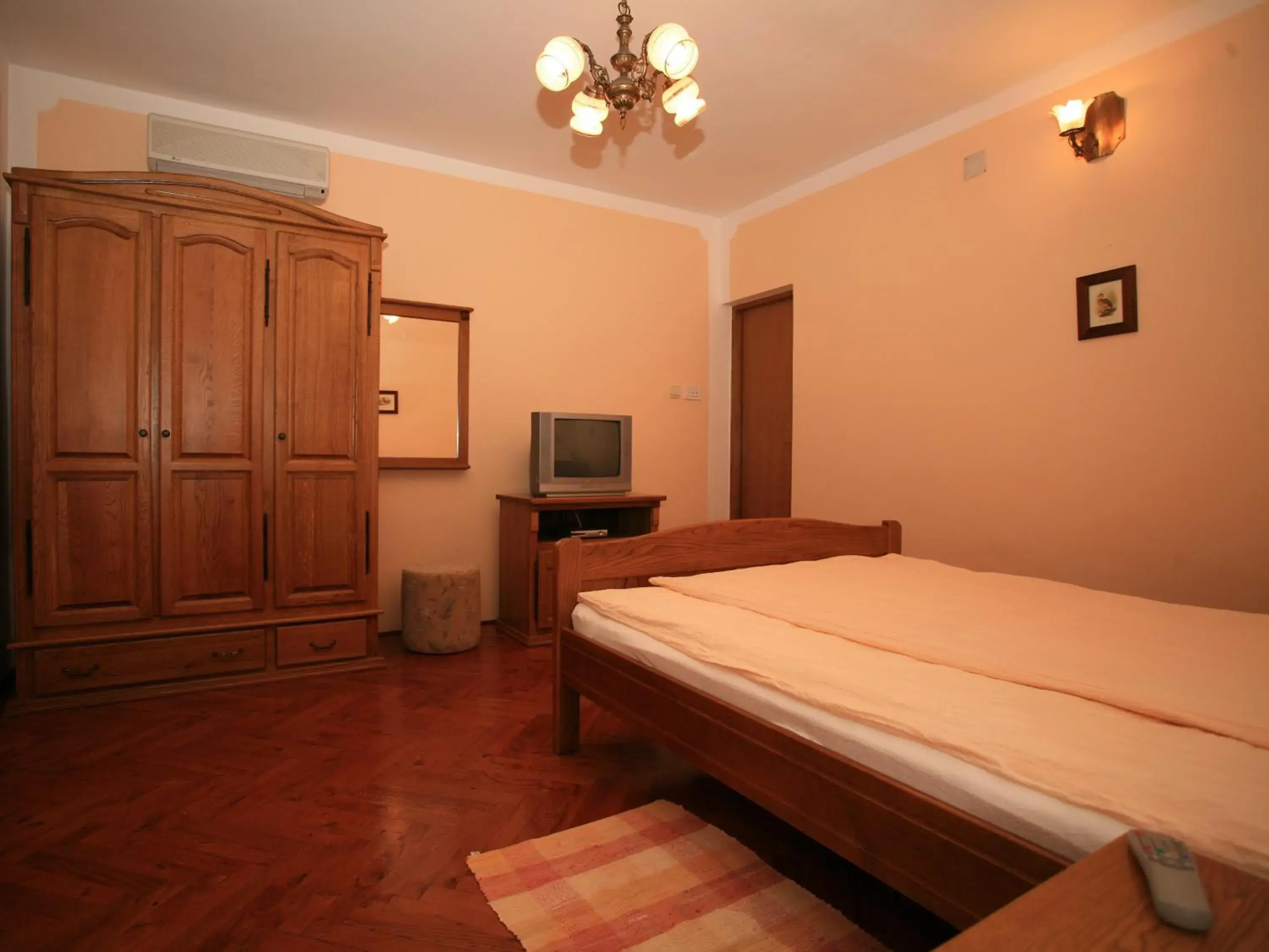 One-Bedroom Apartment with Balcony in Apartments Vrata Baranje One-Bedroom Apartment with Balcony in Apartments Vrata Baranje