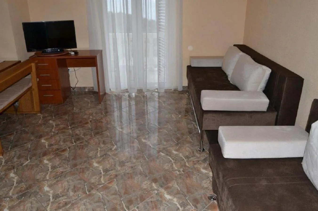 Communal lounge/ TV room in Apartments Barisic Hrvatskih Žrtava 404 Seget Vranjica