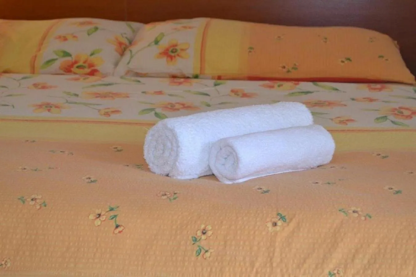 Bed in Apartments Barisic Hrvatskih Žrtava 404 Seget Vranjica