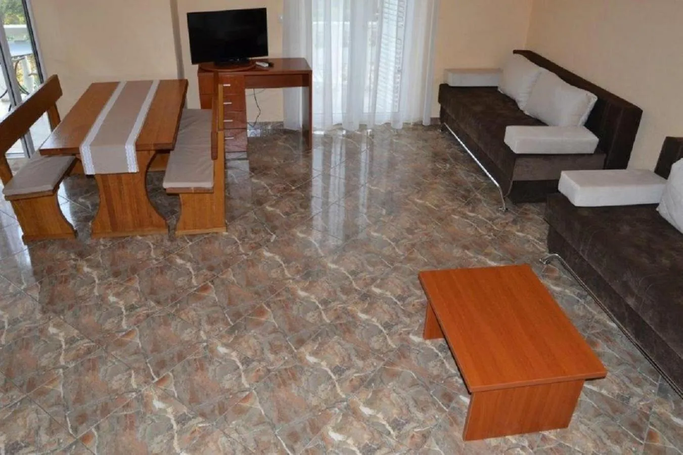 Communal lounge/ TV room in Apartments Barisic Hrvatskih Žrtava 404 Seget Vranjica