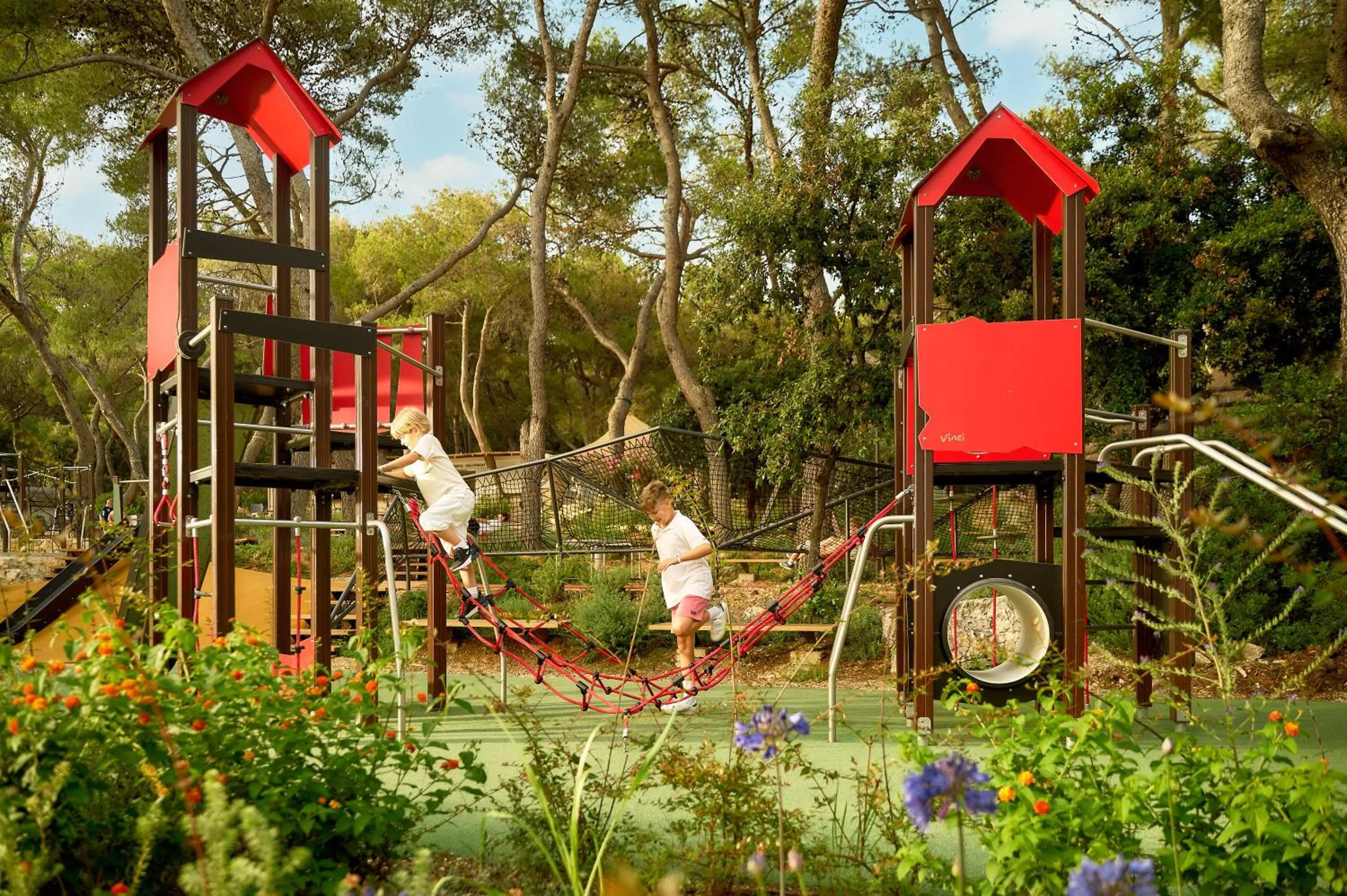 Day in Pine Beach Pakostane - All Inclusive light