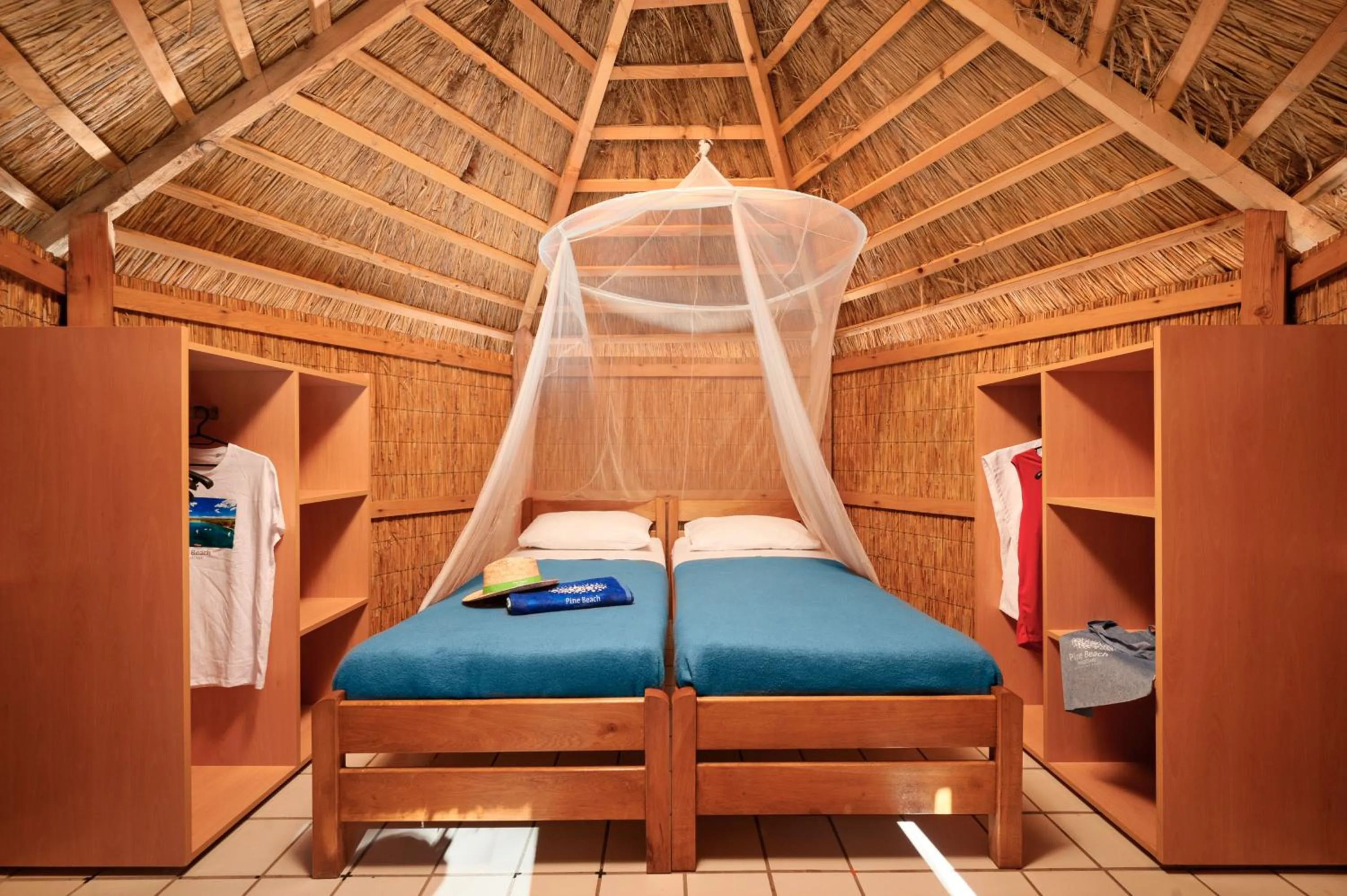 Photo of the whole room, Bed in Pine Beach Pakostane - All Inclusive light