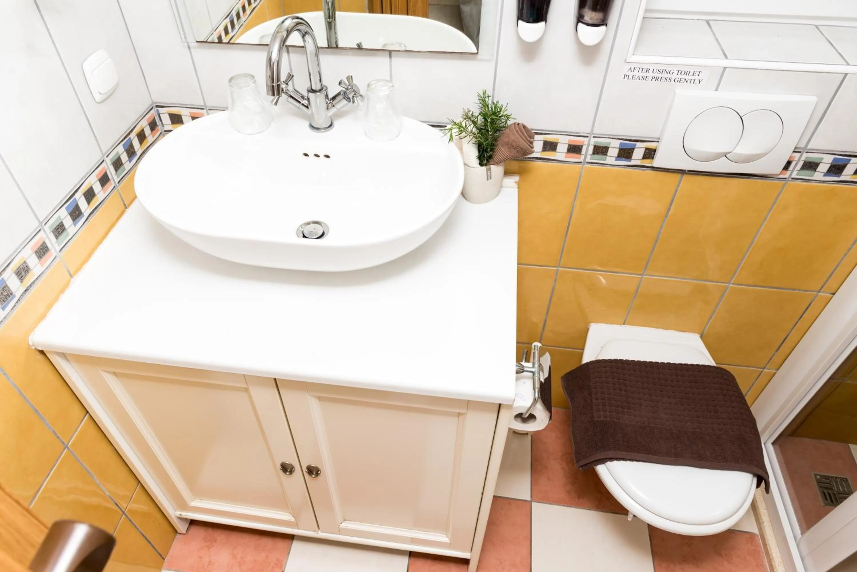 Bathroom in B&B Villa Dubrovnik Garden