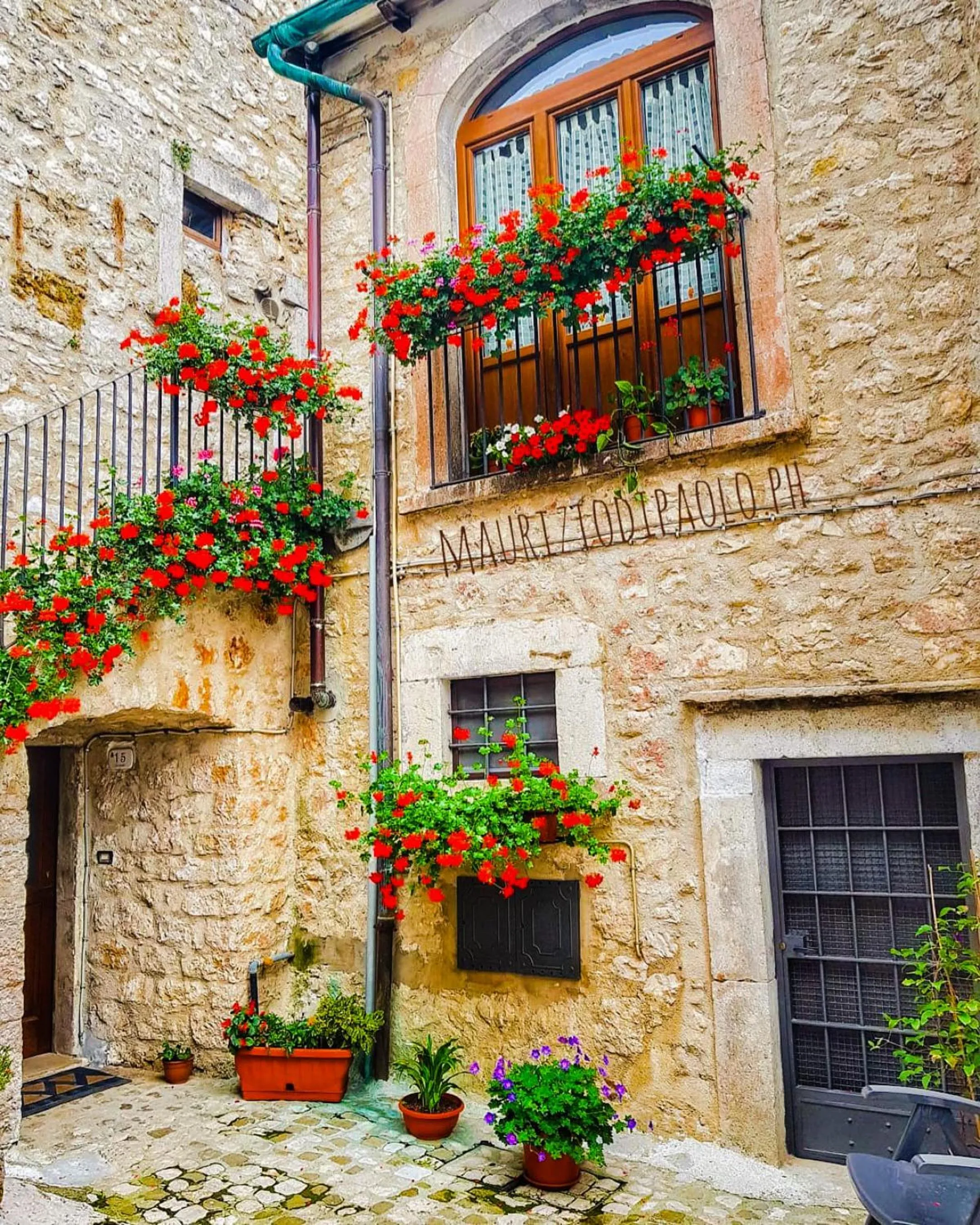 Nearby landmark in HOTEL HOLIDAYS a Barrea - Natura, Relax e Benessere nel Parco d'Abruzzo