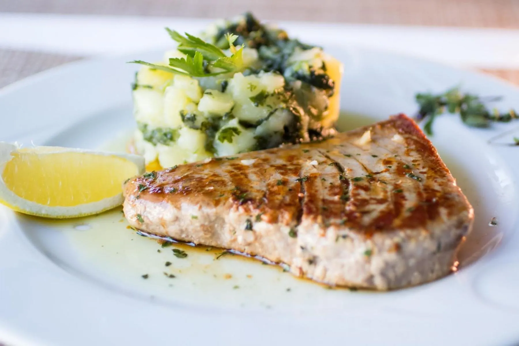 Restaurant/places to eat in Boutique Hotel Bura 45N