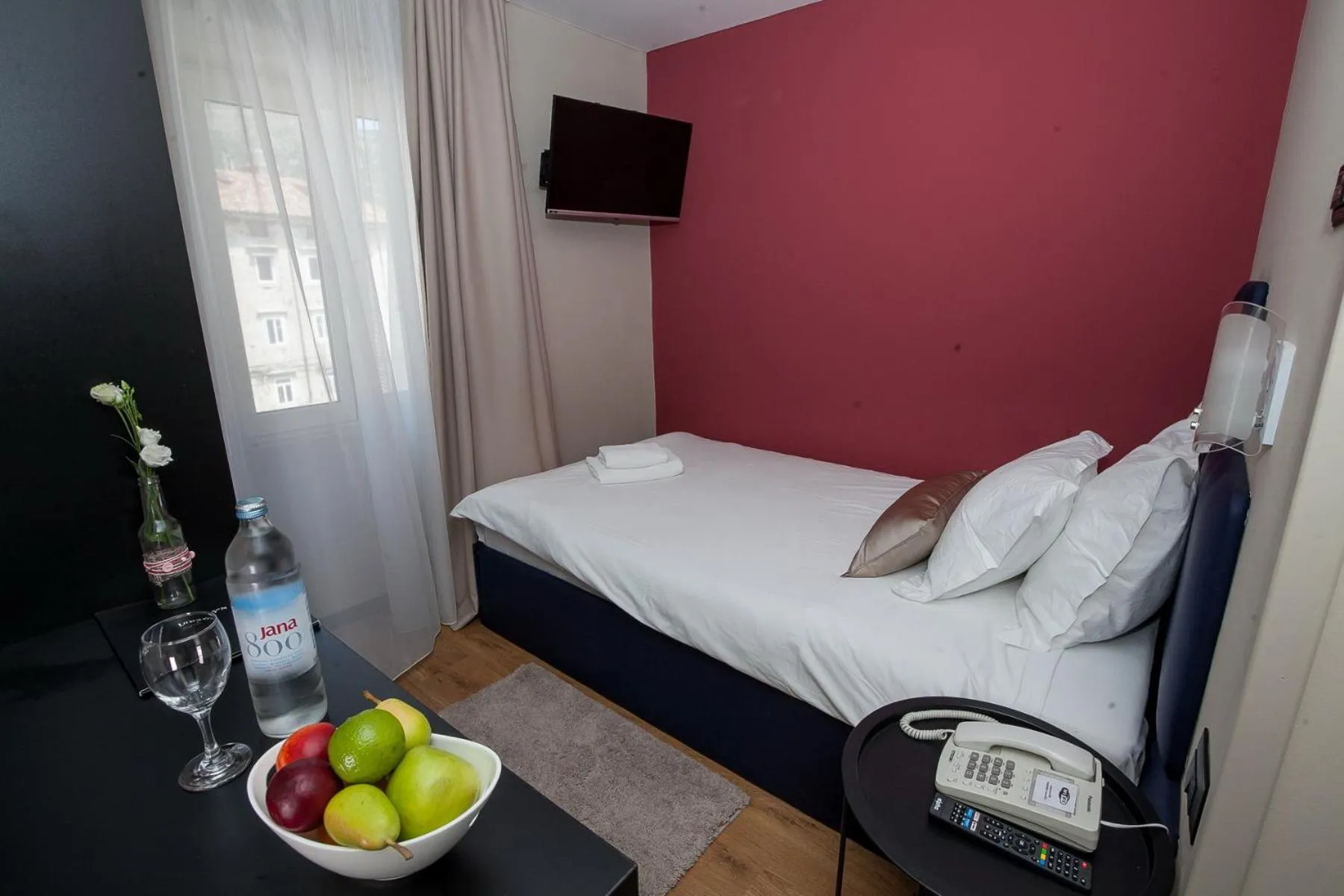 City view, Bed in Boutique Hotel Bura 45N