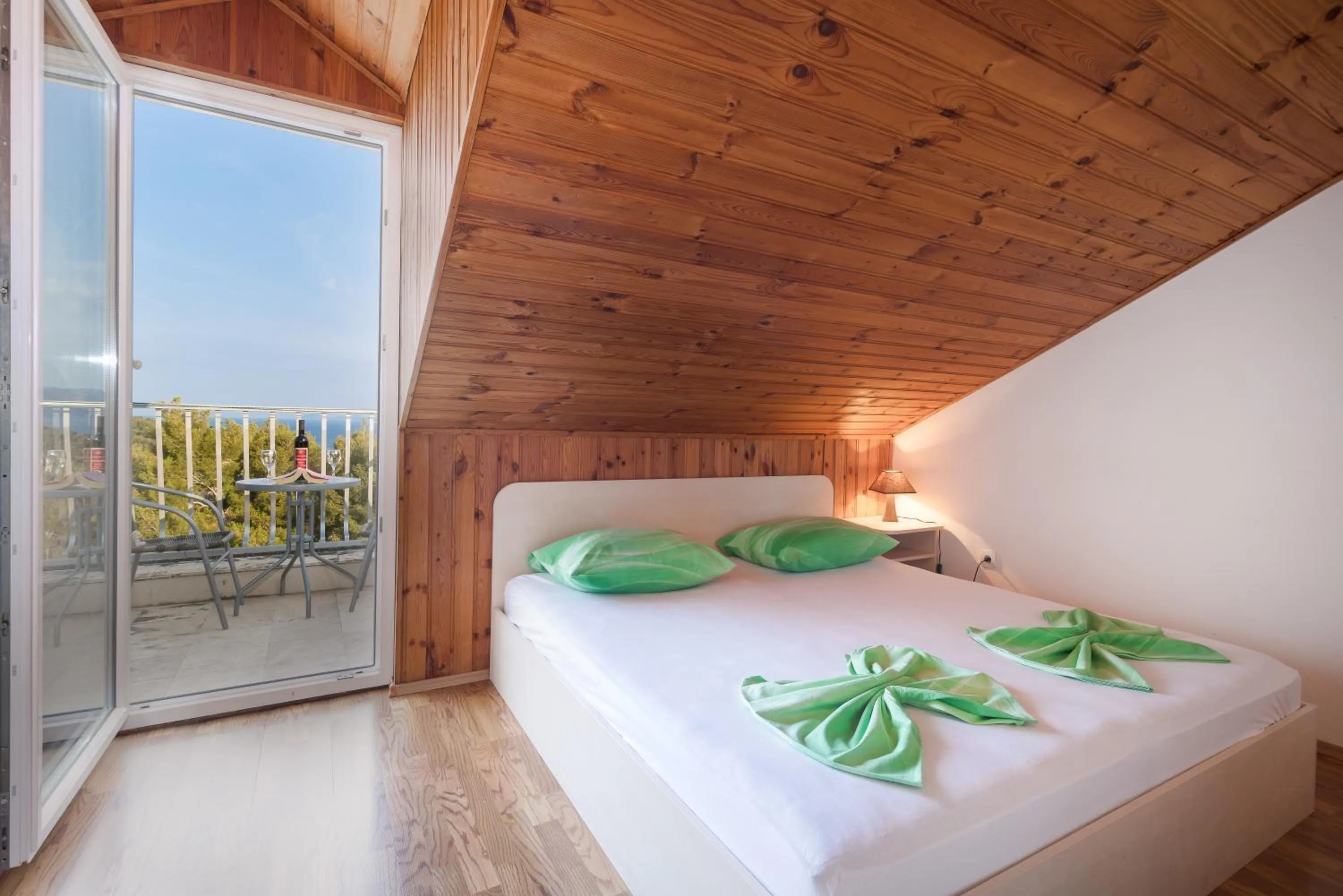 Bedroom in Pansion Lovac