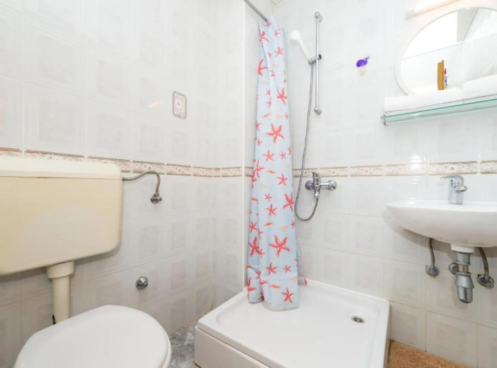 Bathroom in Villa Valjalo