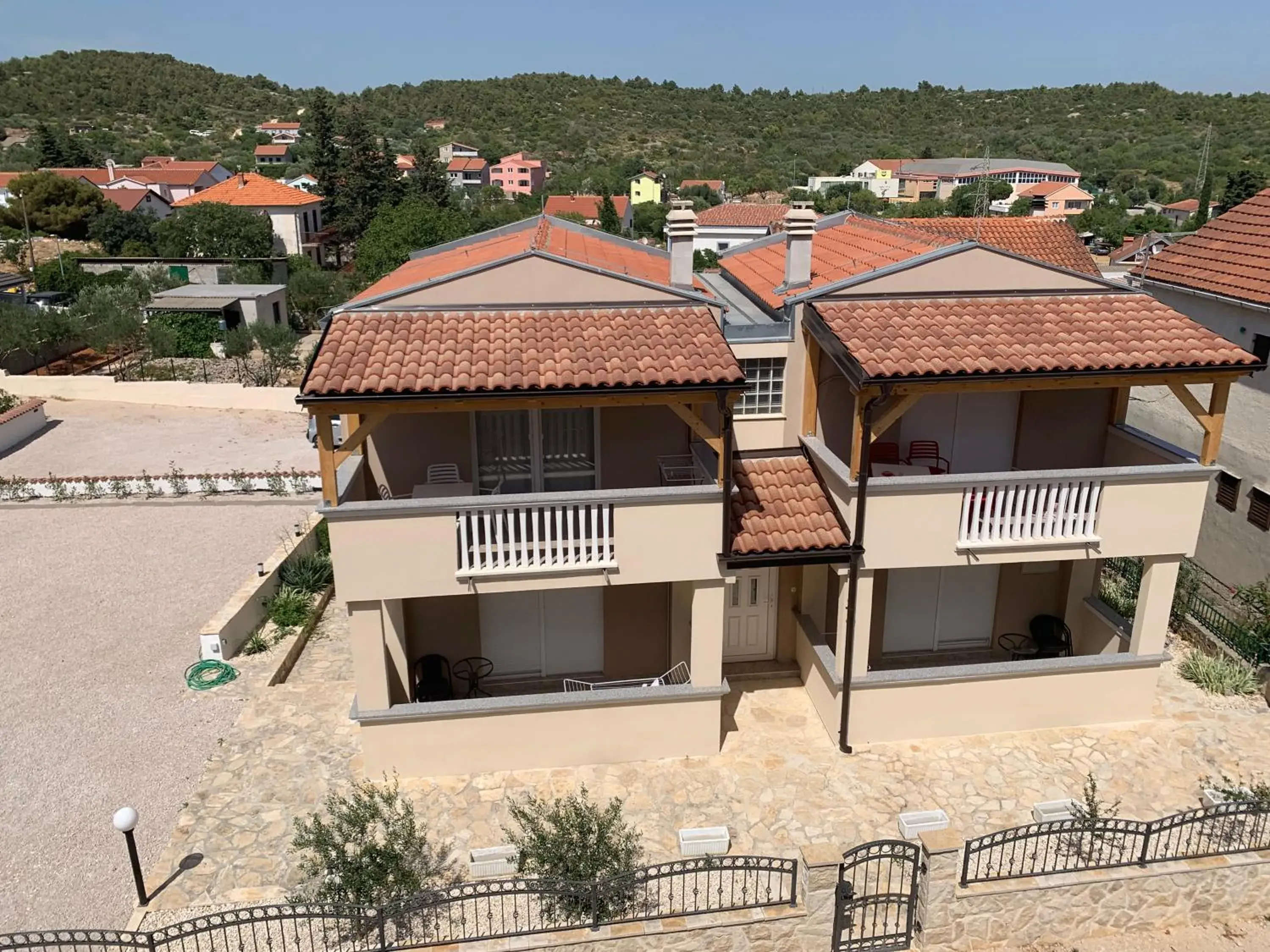 Apartments Mais Tisno Apartments Mais Tisno