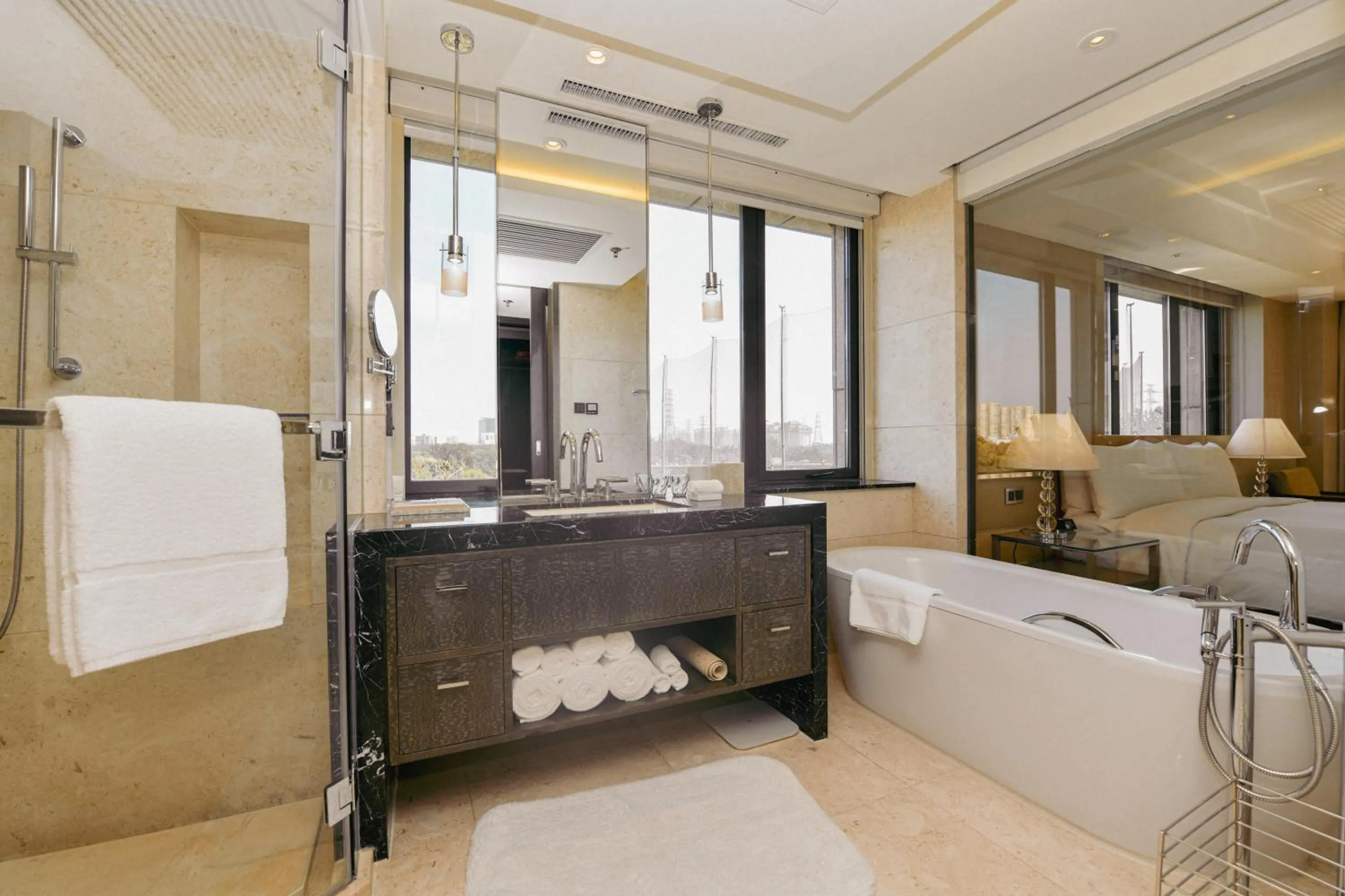 Bathroom in The Sandalwood Beijing Marriott Executive Apartments