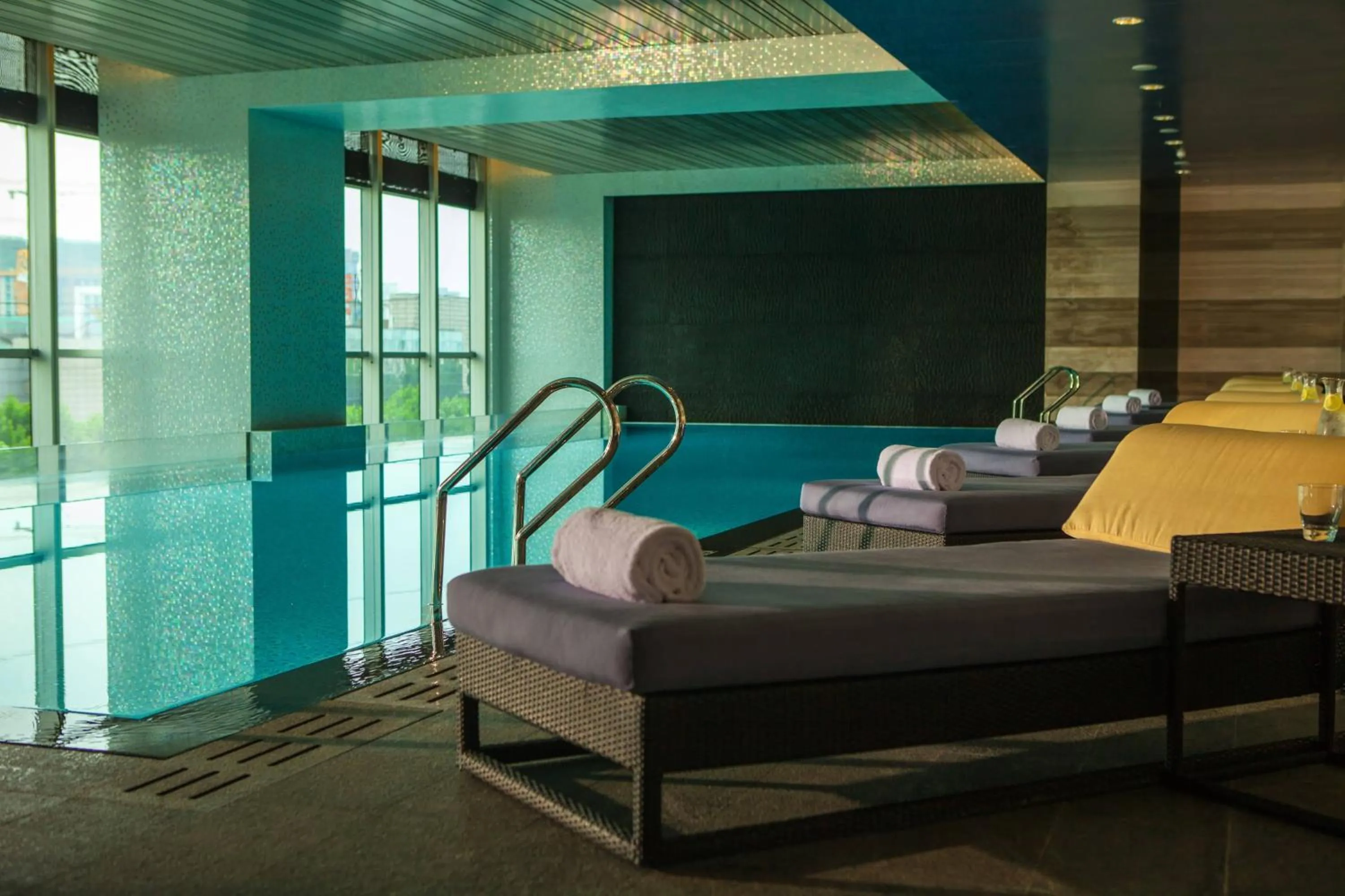 Swimming pool in Renaissance Shanghai Putuo Hotel