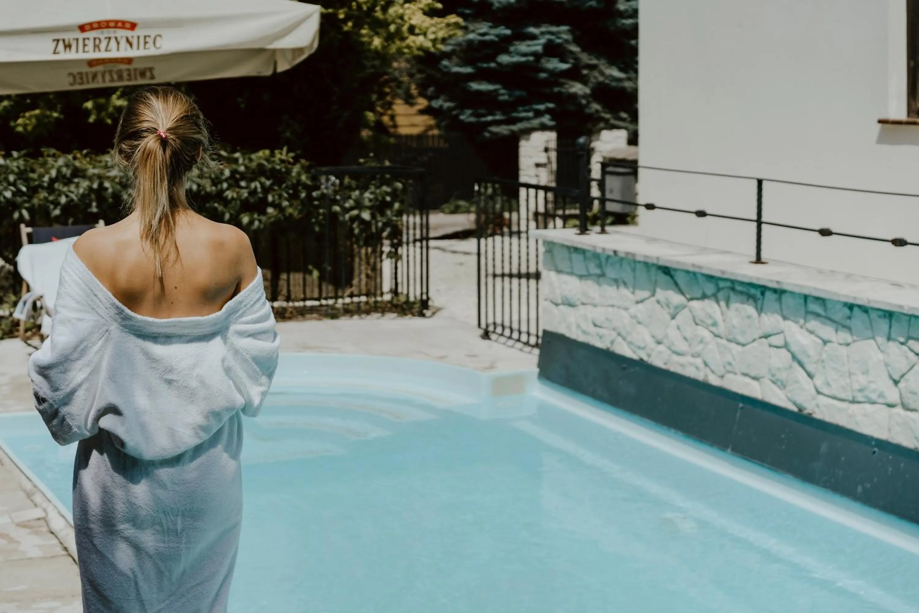 Property building in Vincent