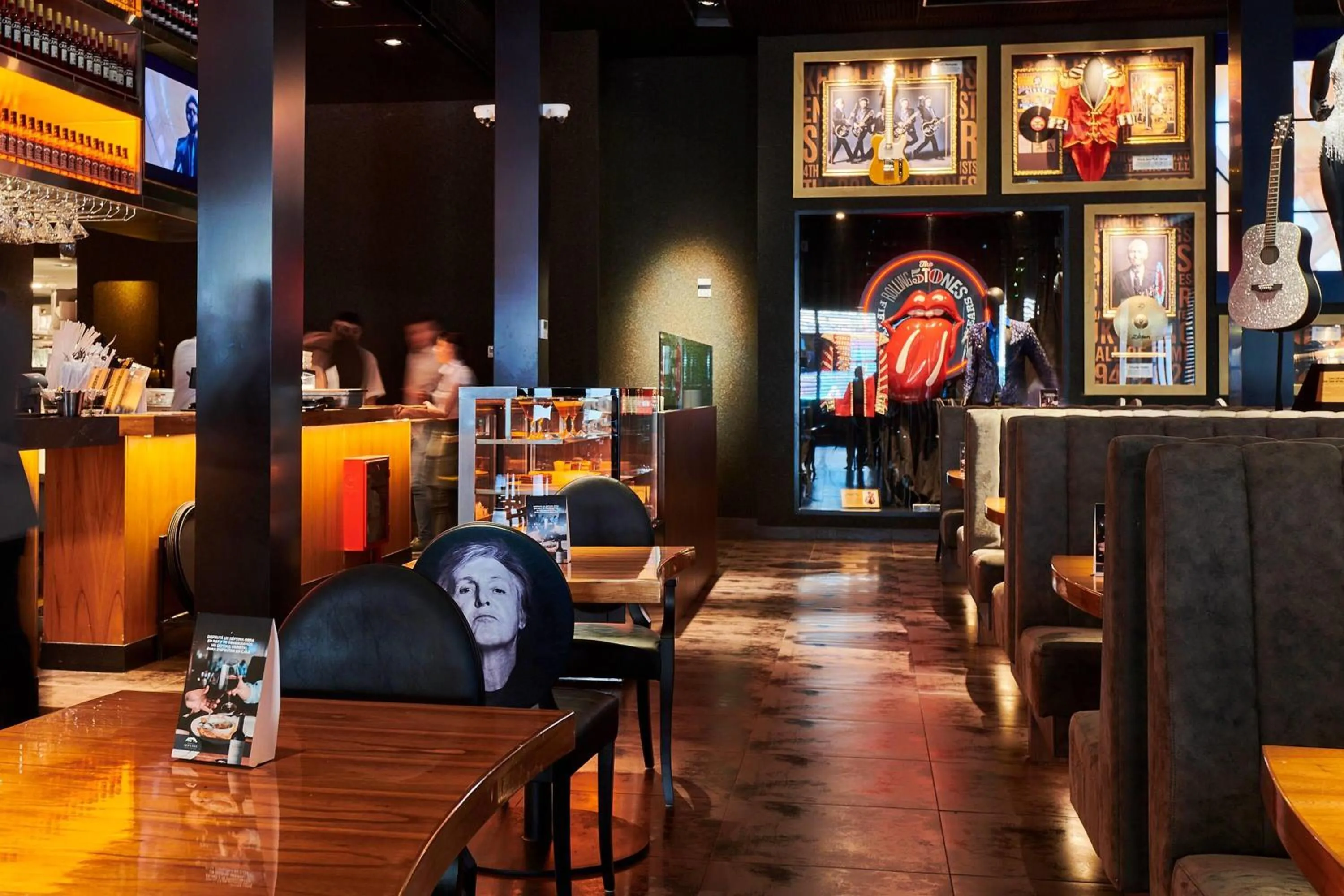 Restaurant/places to eat in Esplendor by Wyndham Savoy Rosario