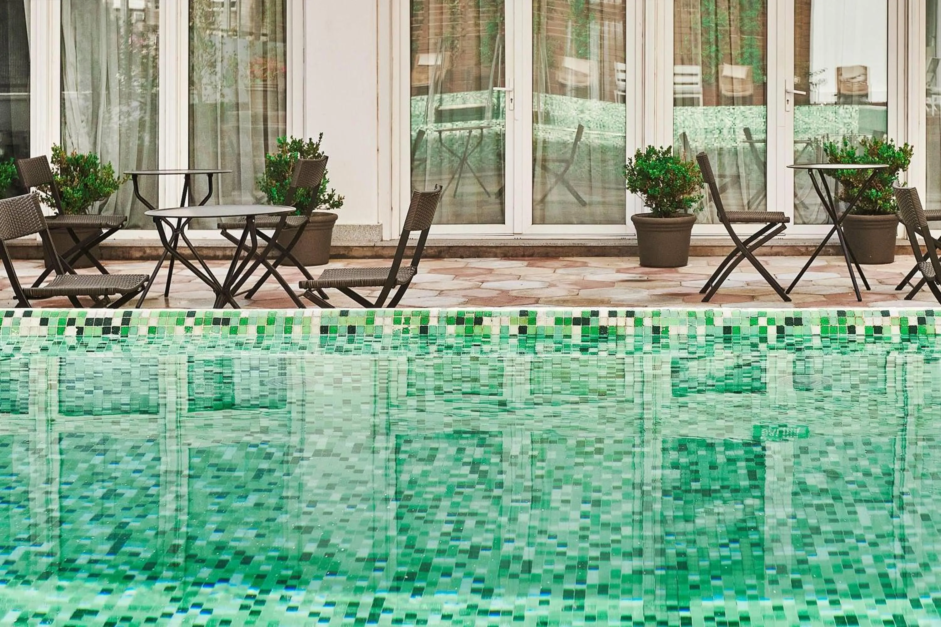 Pool view in Esplendor by Wyndham Savoy Rosario