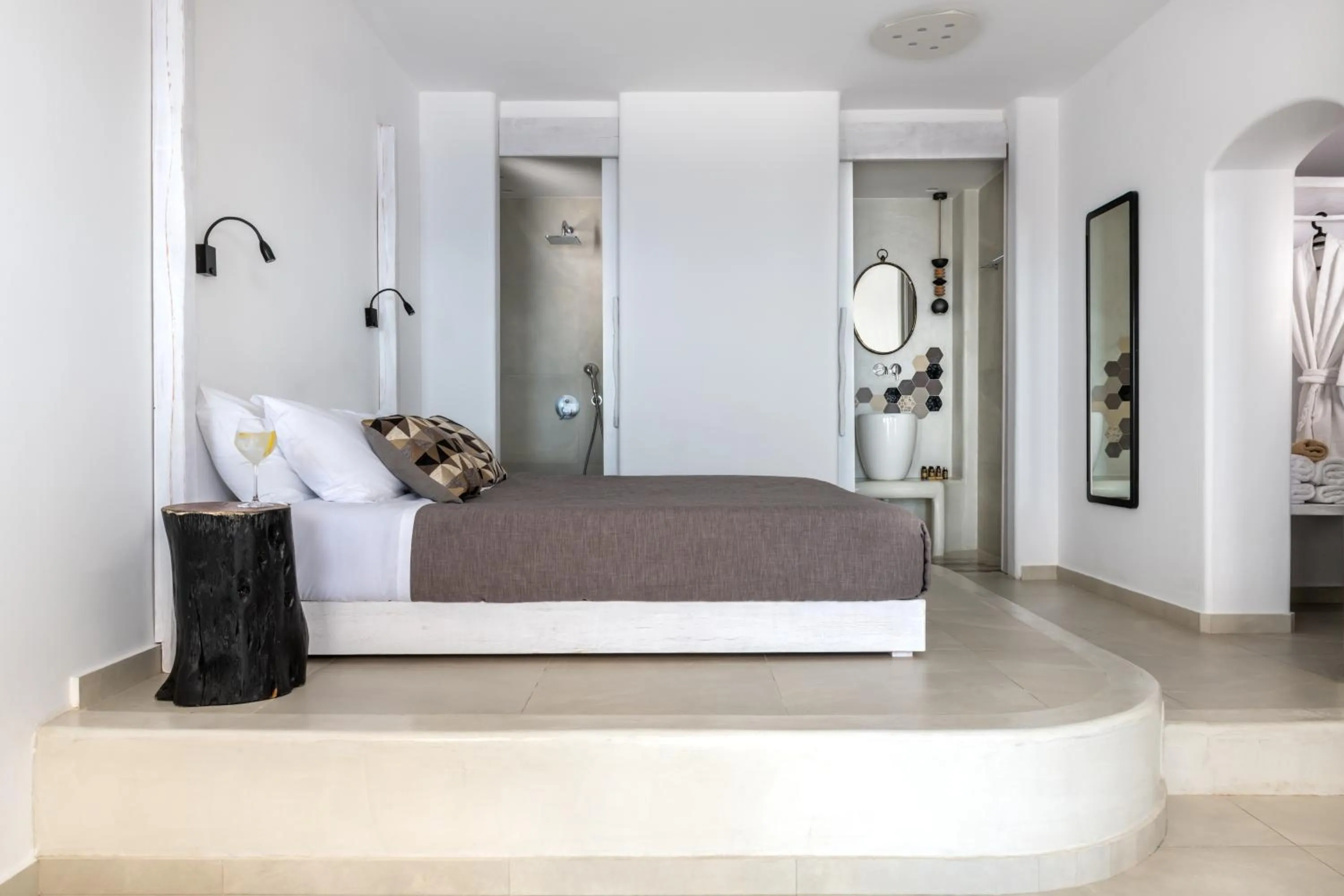 Bed in Kasimatis by La Perla - Adults Only