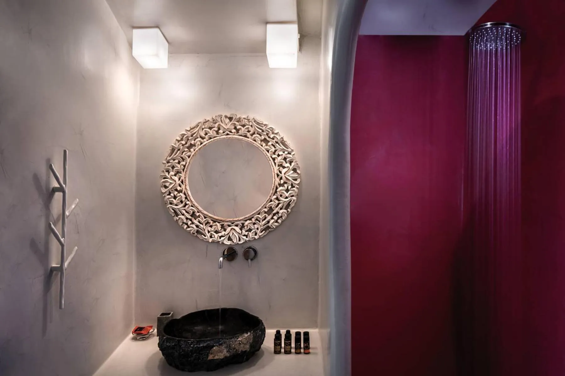 Shower in Kasimatis by La Perla - Adults Only