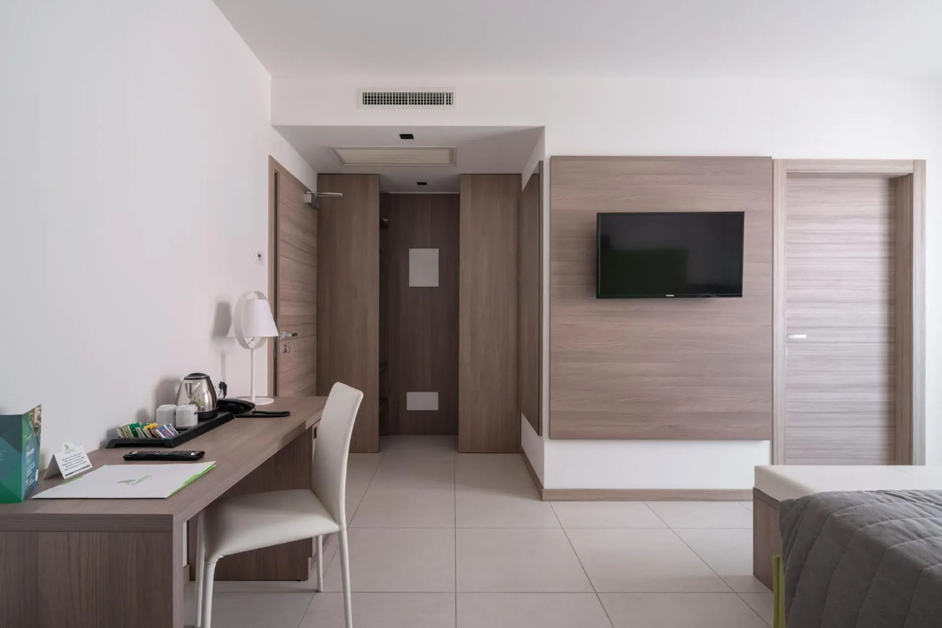 Photo of the whole room in Hotel Iris Jesolo