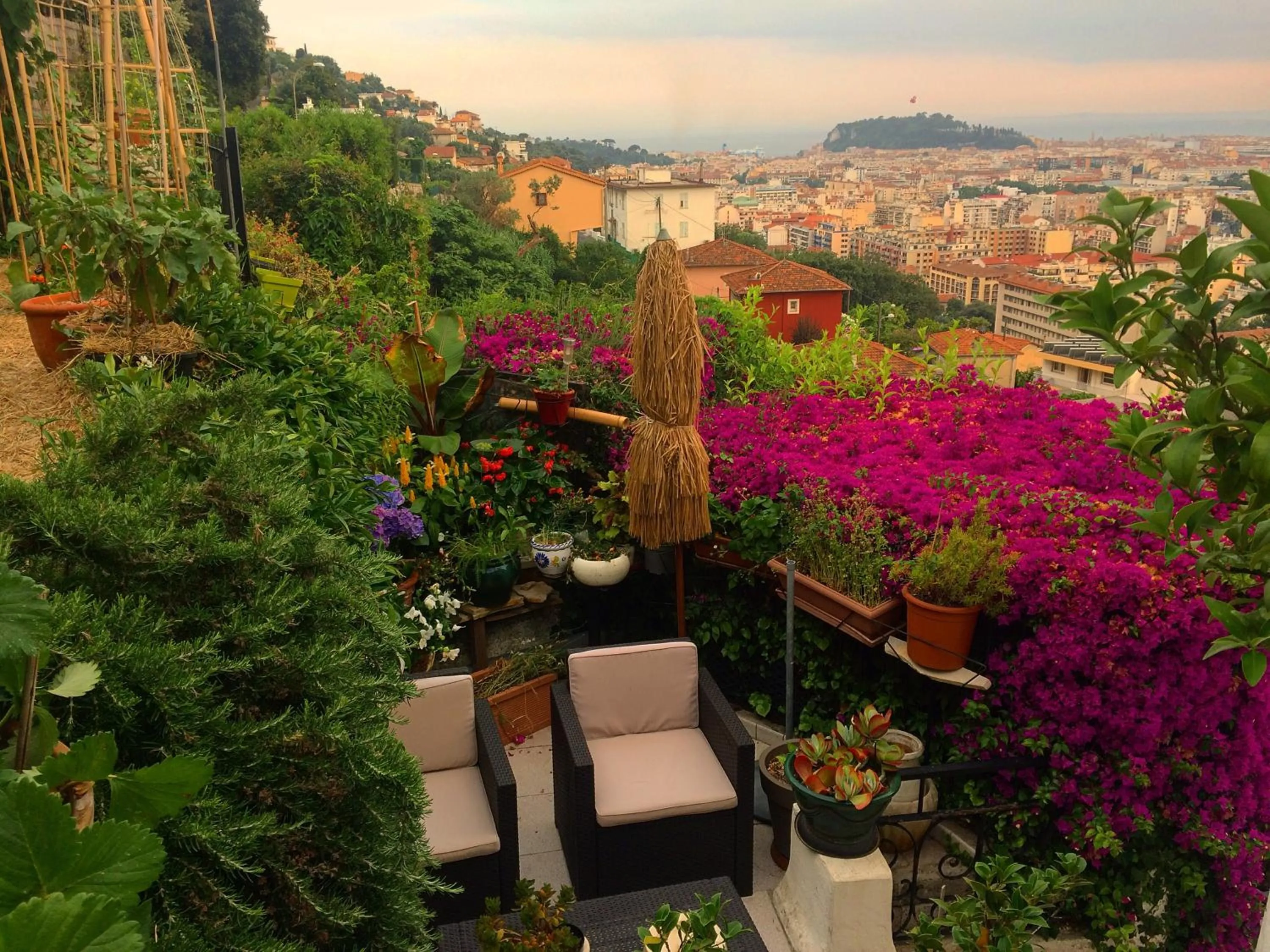 Balcony/Terrace in Le Panoramic Boutique Hôtel