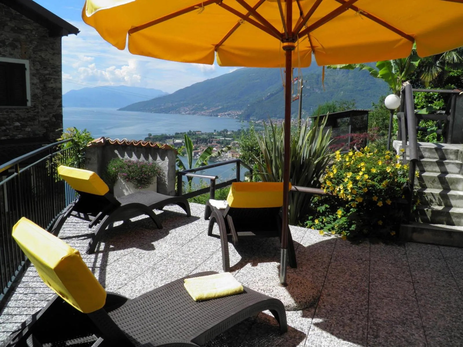 Balcony/Terrace in Barolo