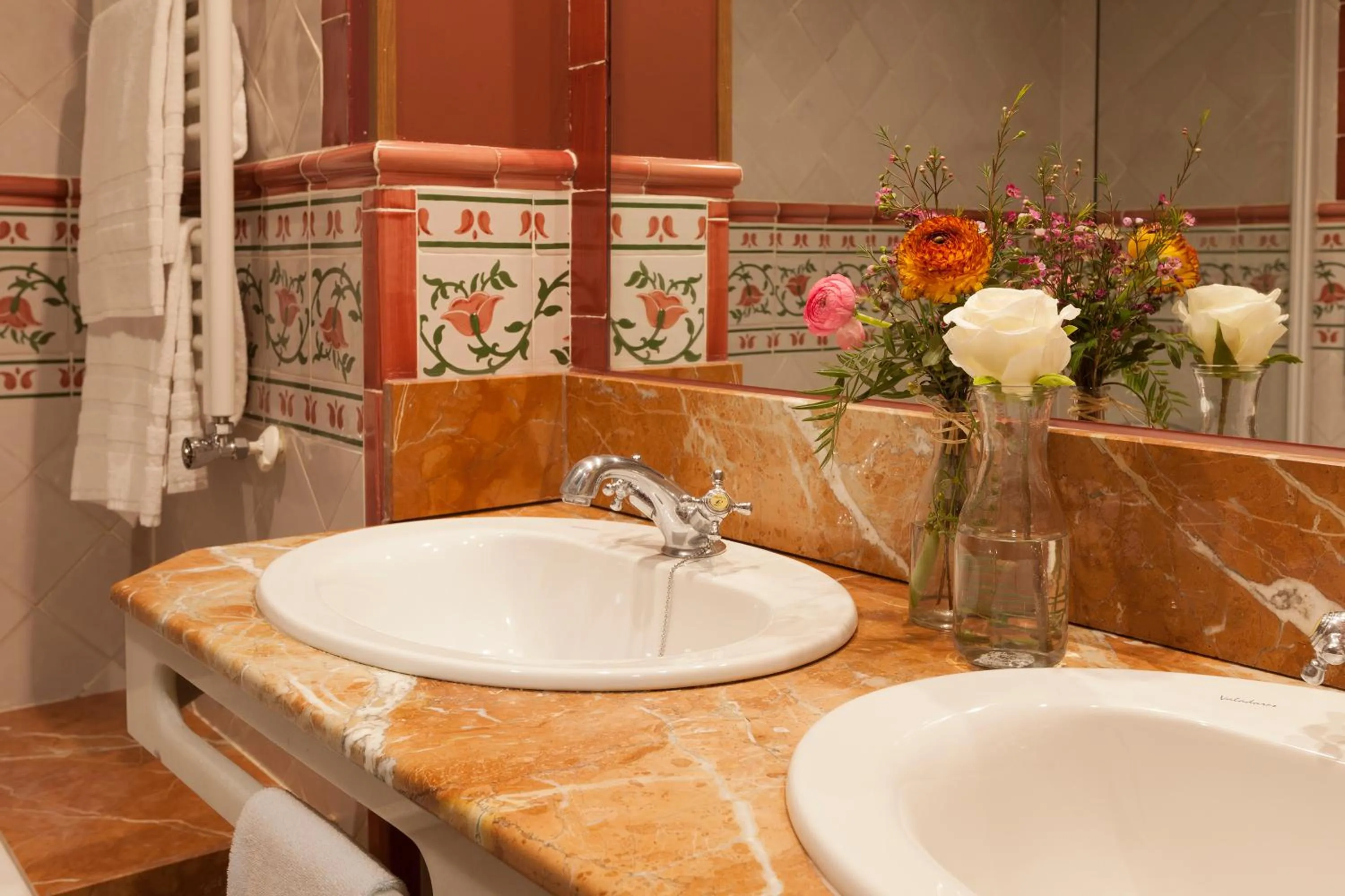 Toilet in Agora Juan de Austria