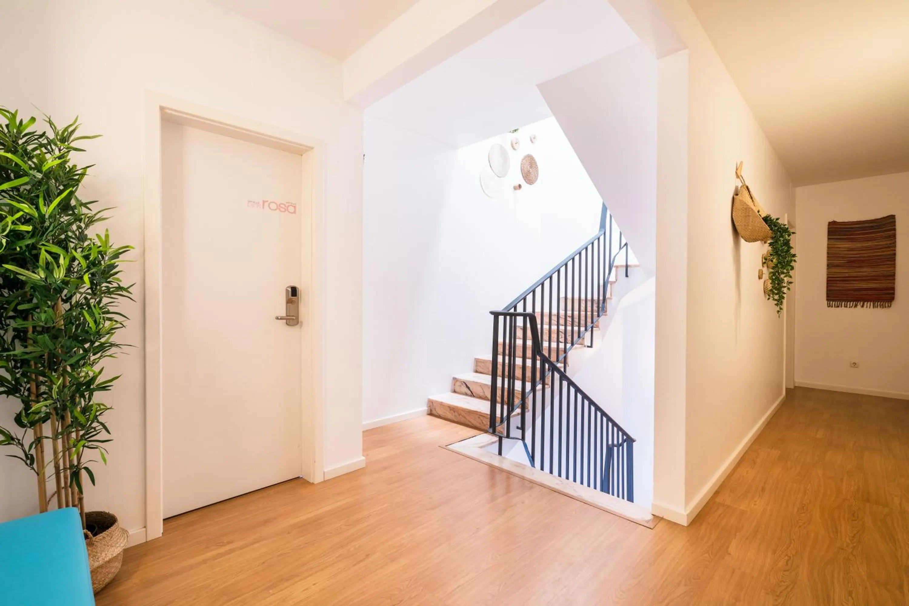 Property building in Casa Azul Sagres - Rooms & Apartments