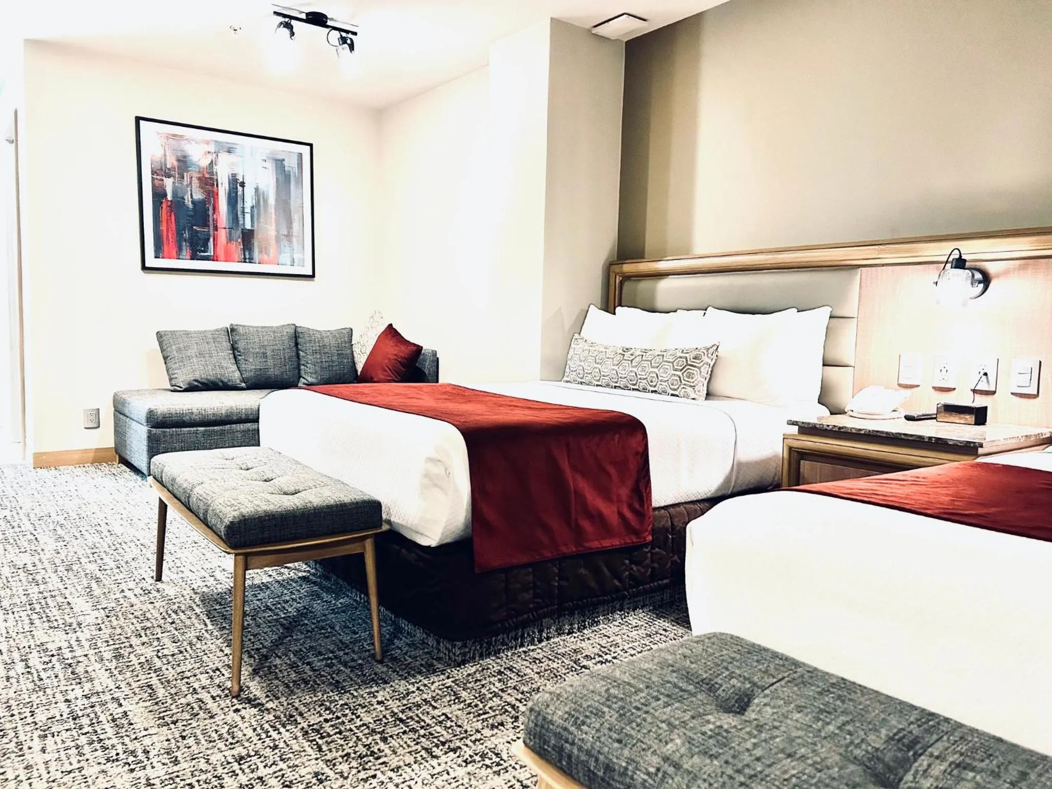 Photo of the whole room, Bed in Crowne Plaza Hotel Mexico City North-Tlalnepantla, an IHG Hotel