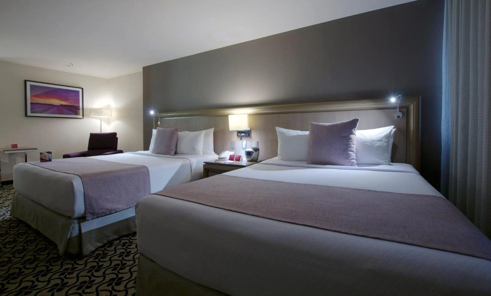 Photo of the whole room, Bed in Crowne Plaza Hotel Mexico City North-Tlalnepantla, an IHG Hotel